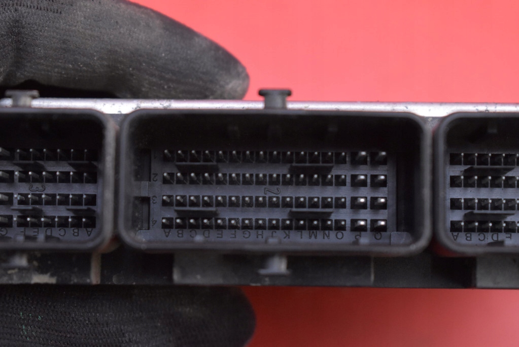control unit computer of the engine 237102265R OPEL MOVANO B 2.3 CDTI 125 KM 10-22