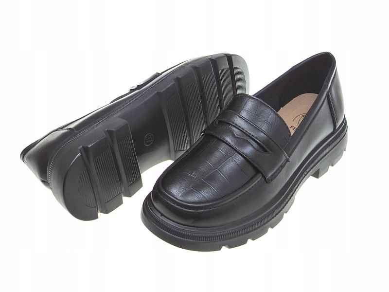 Czarne mokasyny na miękkiej podeszwie r.40 Marka inna