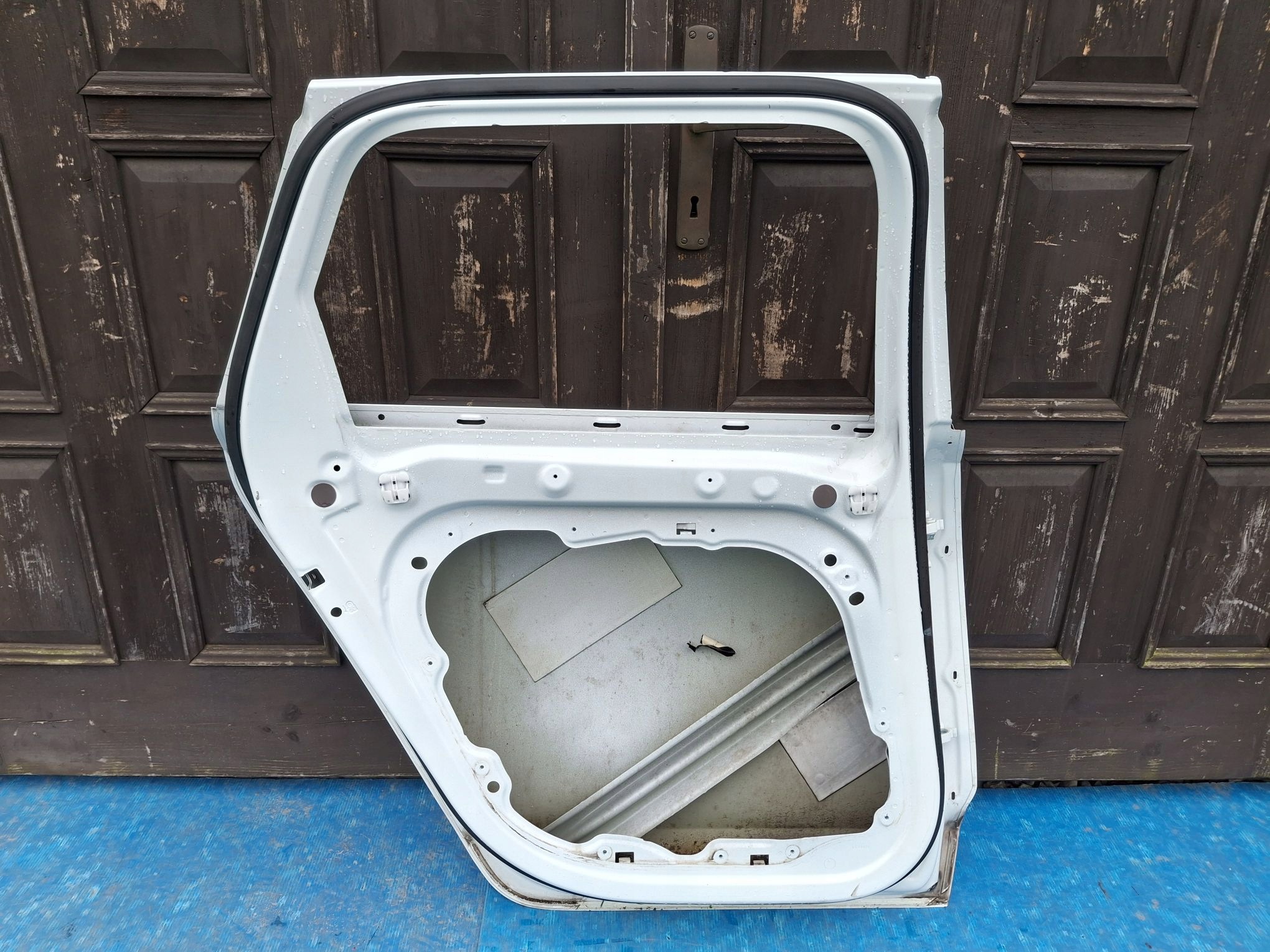 Tür links hinten VOLVO V90 2016R->