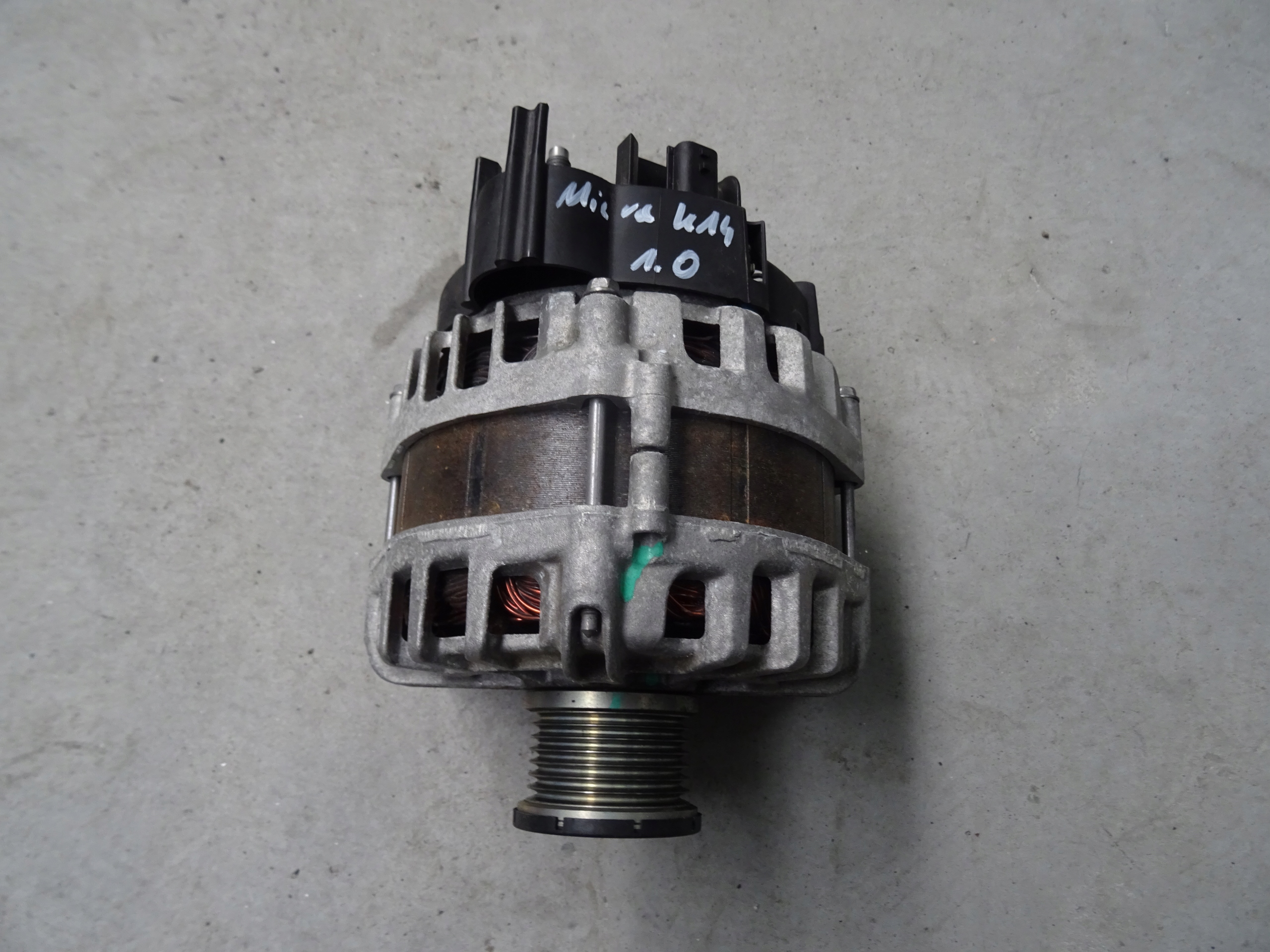 Генератор 1.0 Nissan Micra В K14