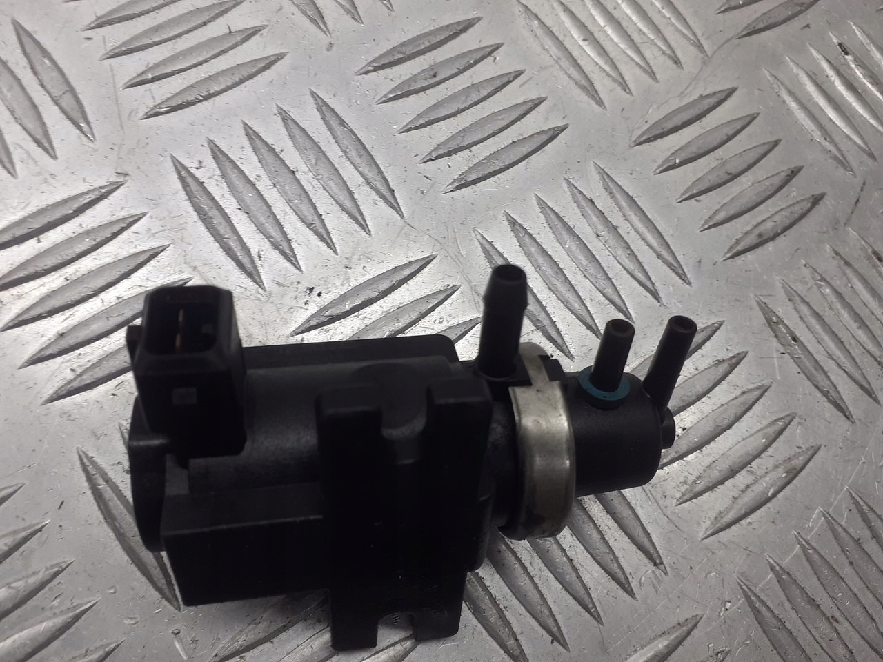 клапан давления FORD Focus MK2 1.6 72279600