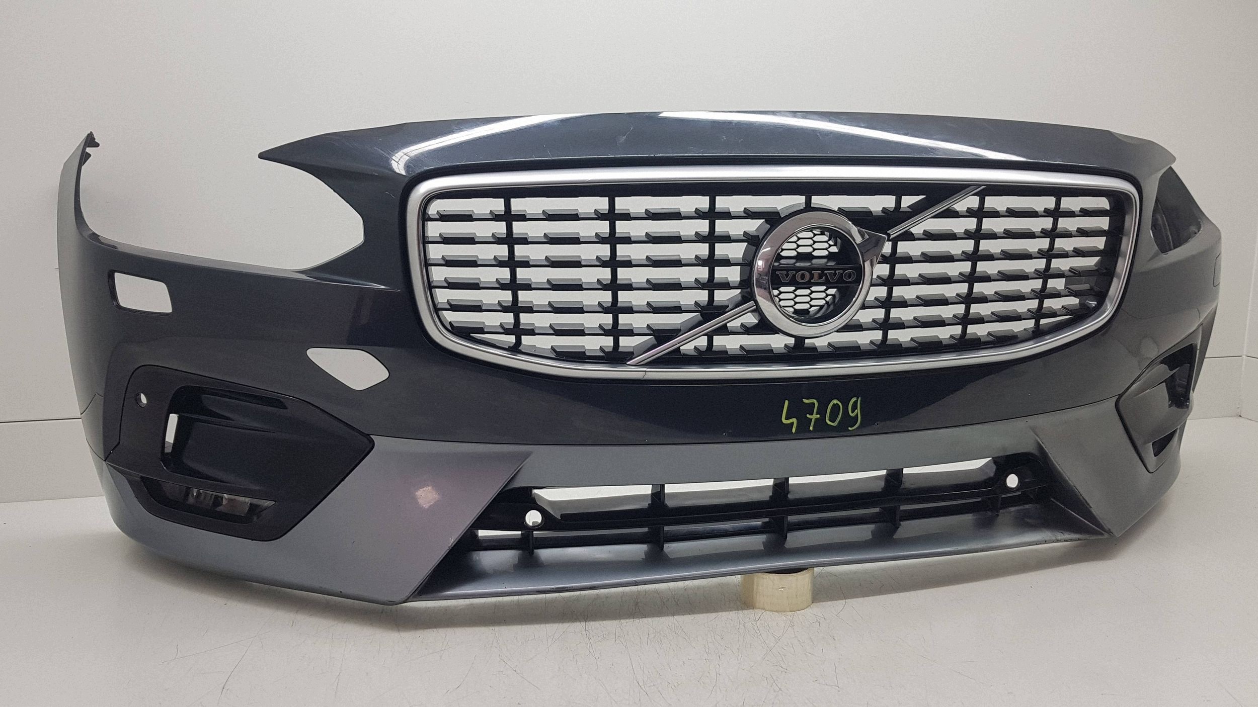 VOLVO V90 S90 R-design 2016 - nárazník předek 31383226