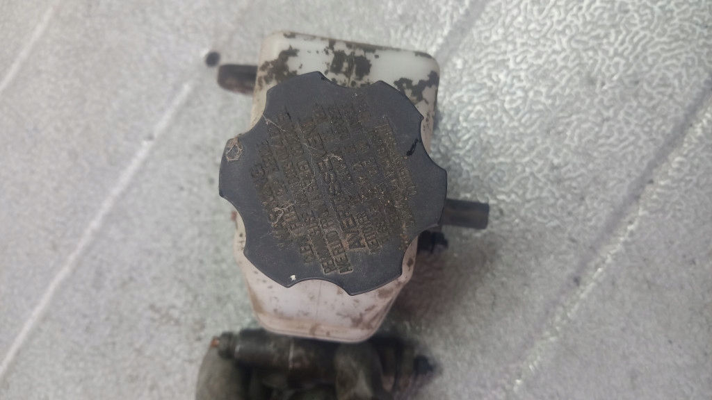 насос Hyundai ACCENT II LC 00R