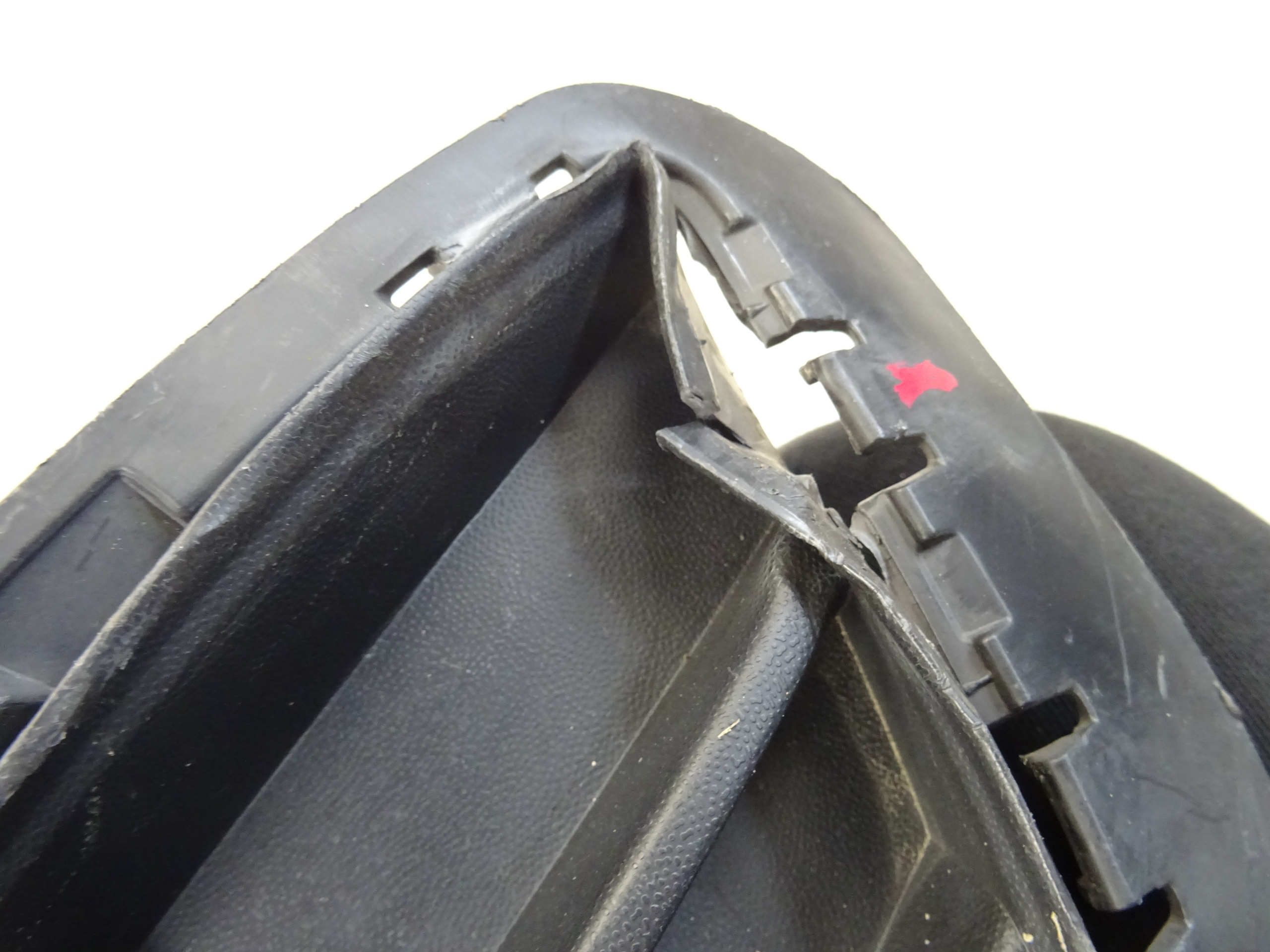 grid of a bumper front front central VW GOLF VII 5G0853677E