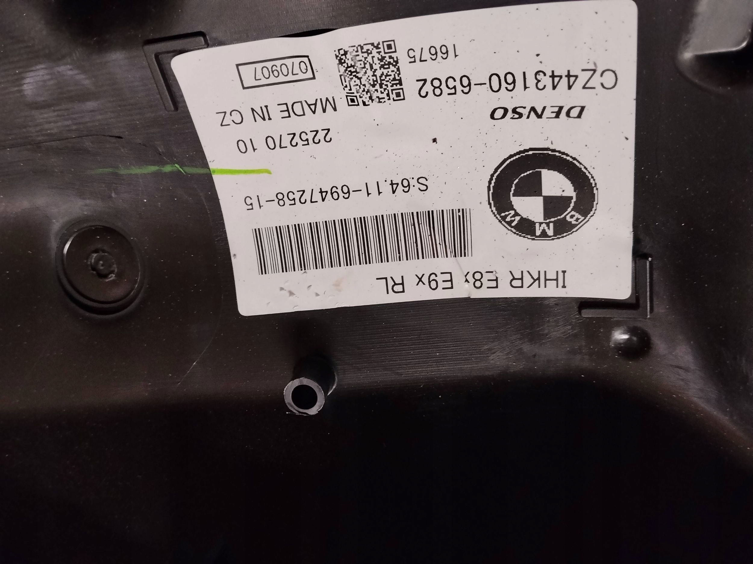 Zespol topení BMW 1 E81 E87 22527010 6947258