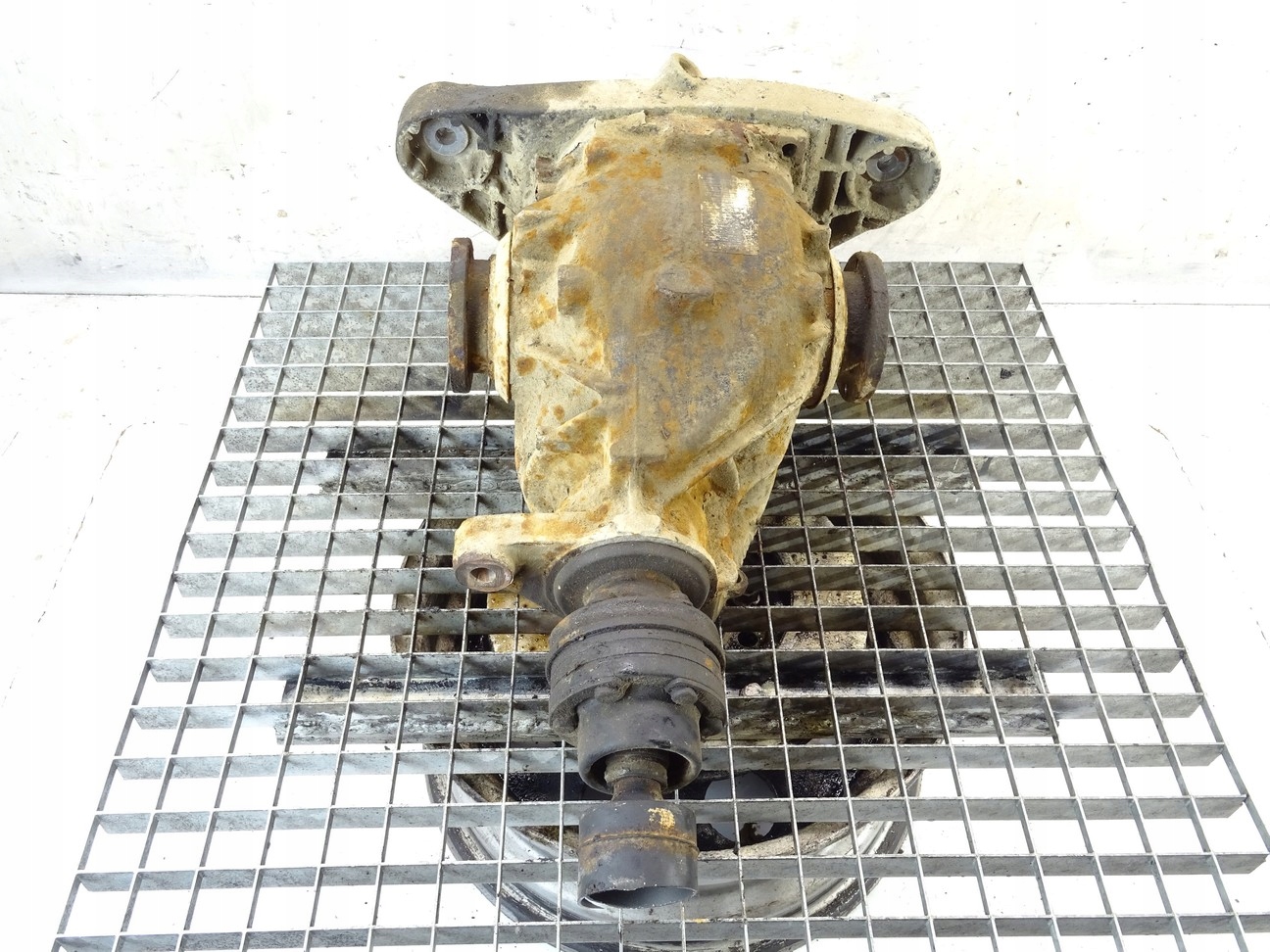 Міст задній диференціал BMW 5 E39 95-03 1214542