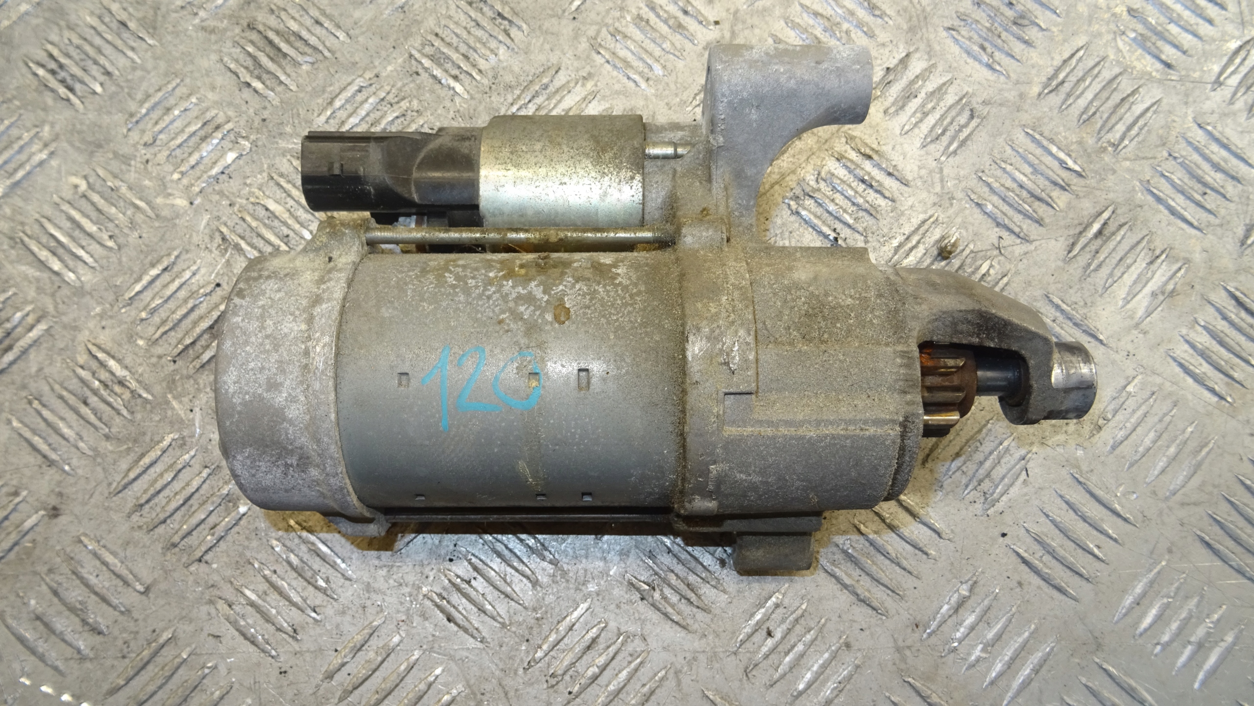 starter Volkswagen OE 079911024