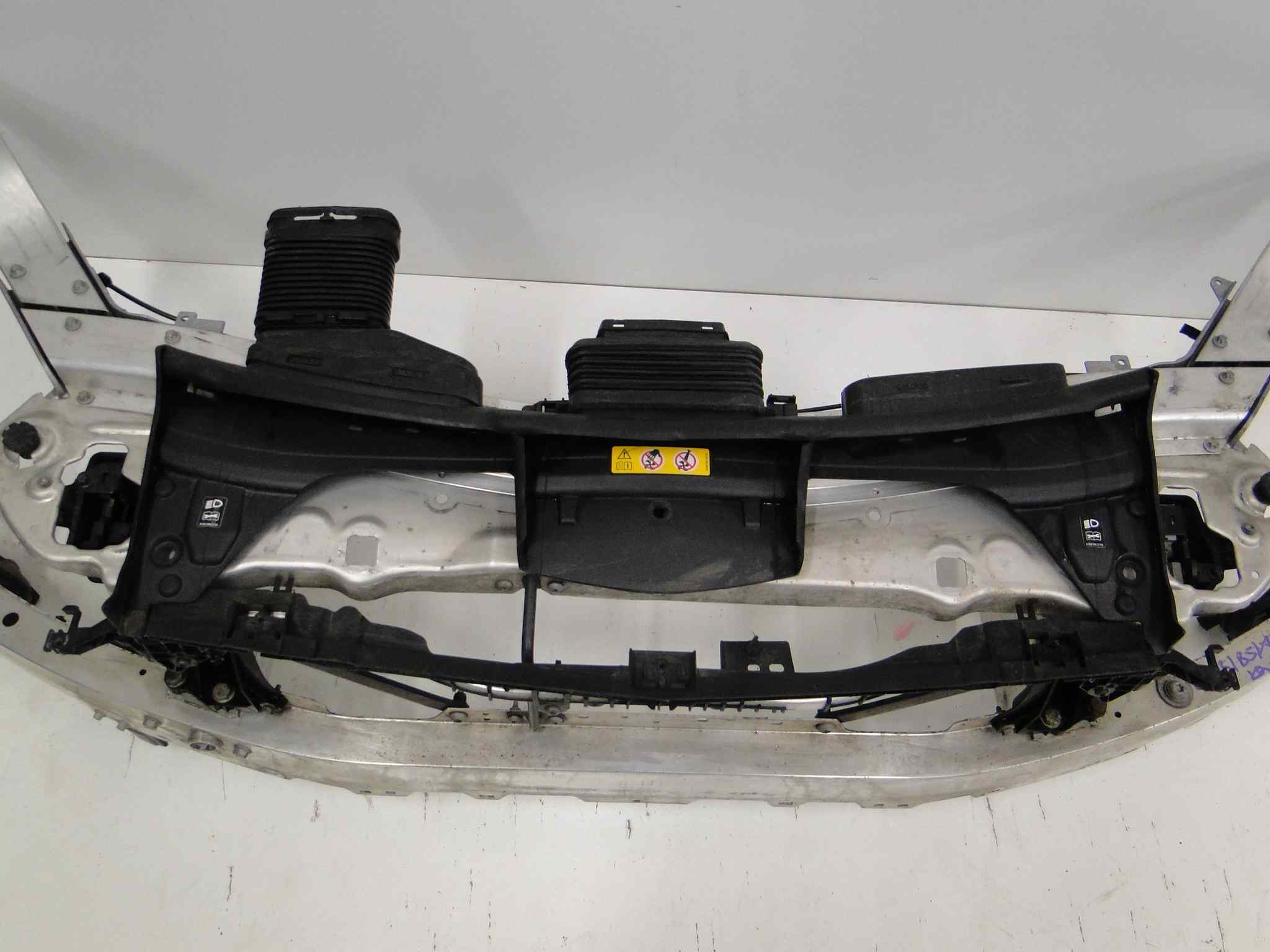 MERCEDES E W213 213 PAS PRZEDNI WZMOCNIENIE PRZÓD Numer katalogowy oryginału A2136206300 A2136201700