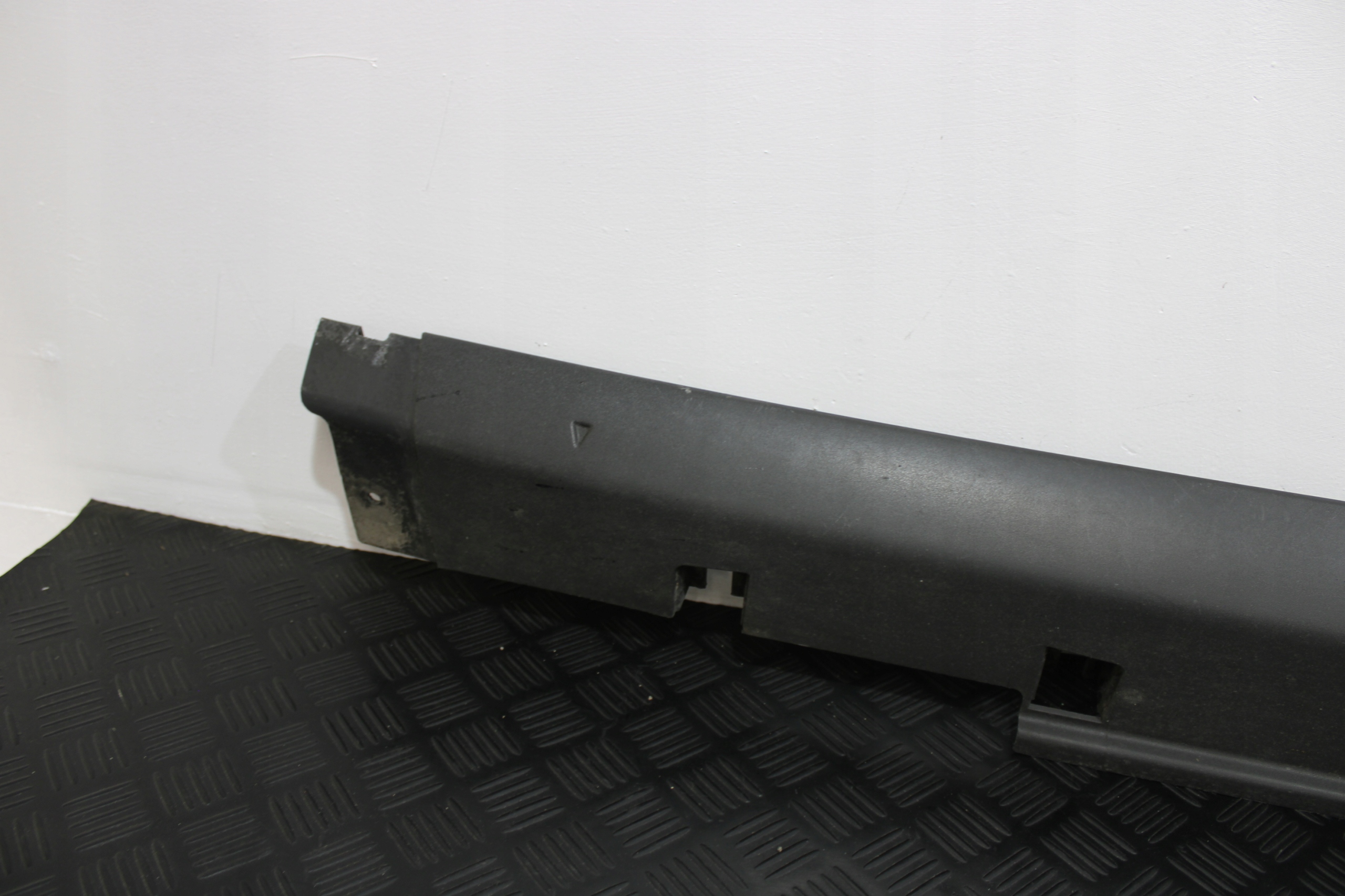 cap threshold threshold left CN15-N10155-CAW FORD ECOSPORT II MK2 LIFT
