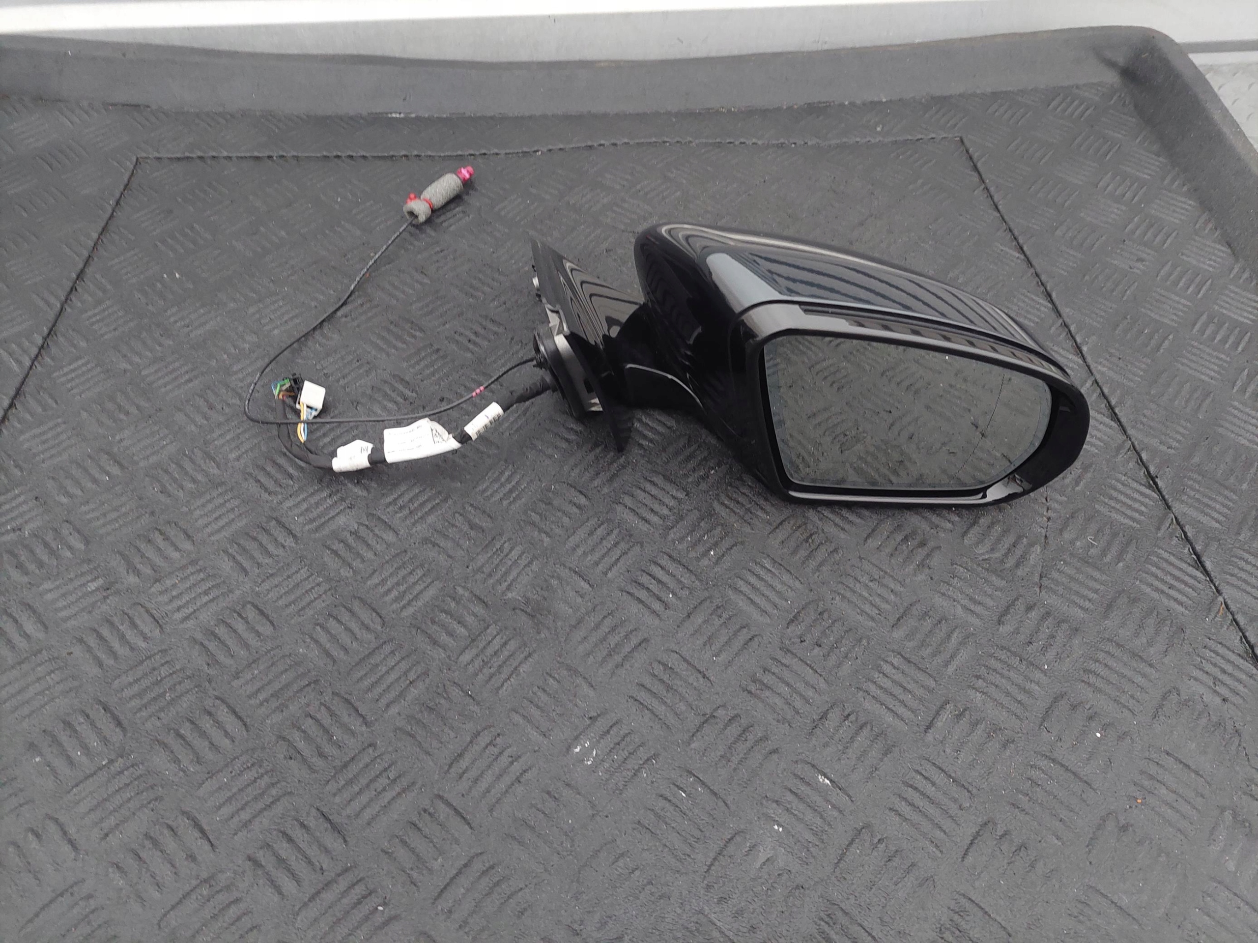mirror right 3+9+1 PIN MERCEDES W213 S213 E colour 997