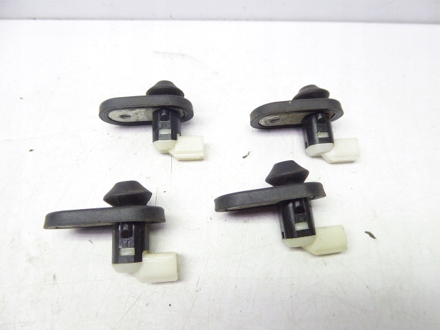 MAZDA 6 GG/GY LIFT 05-08 CZUJNIK OTWARCIA STYCZNIK DRZWI KOMBI 5D Typ samochodu Samochody osobowe