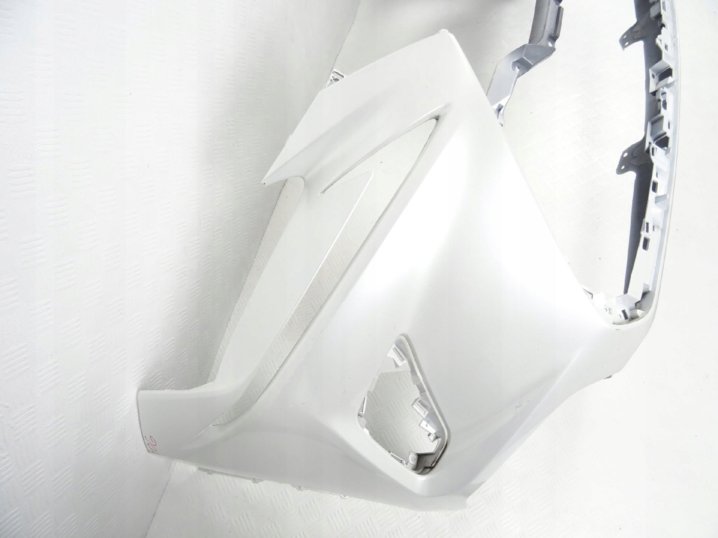 Lexus NX 300H LIFT 17- bumper front front