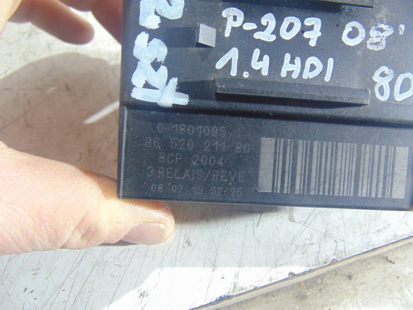 MODUŁ STEROWNIK WENTYLATORÓW PEUGEOT 207 1.4 HDI 9652021180 Numer katalogowy części 9652021180