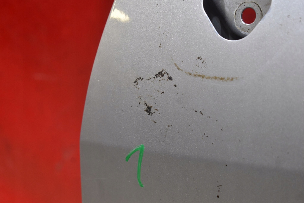 door left front front silver TOYOTA VERSO 1 and 09-13