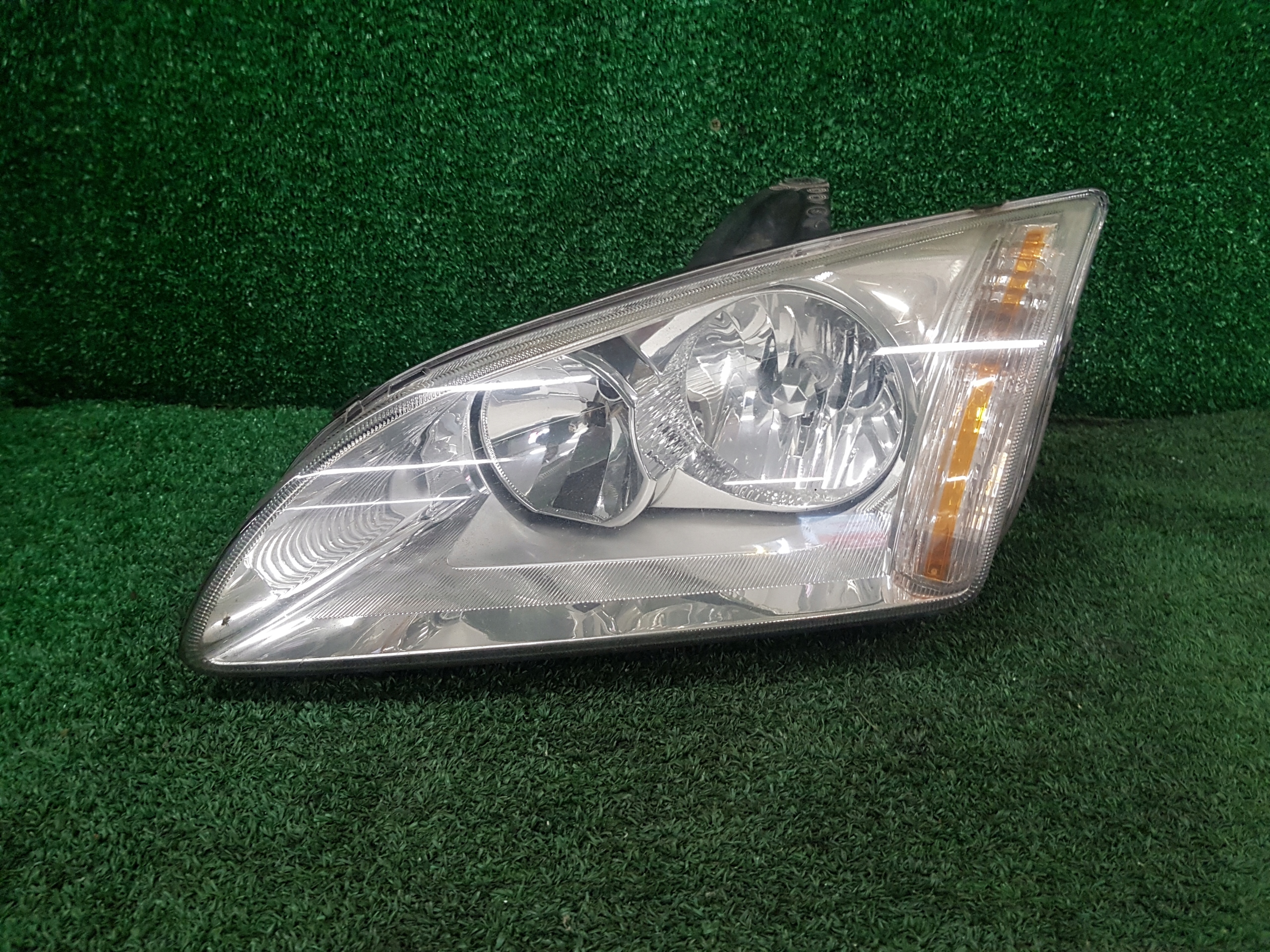 light left front FORD FOCUS MK2