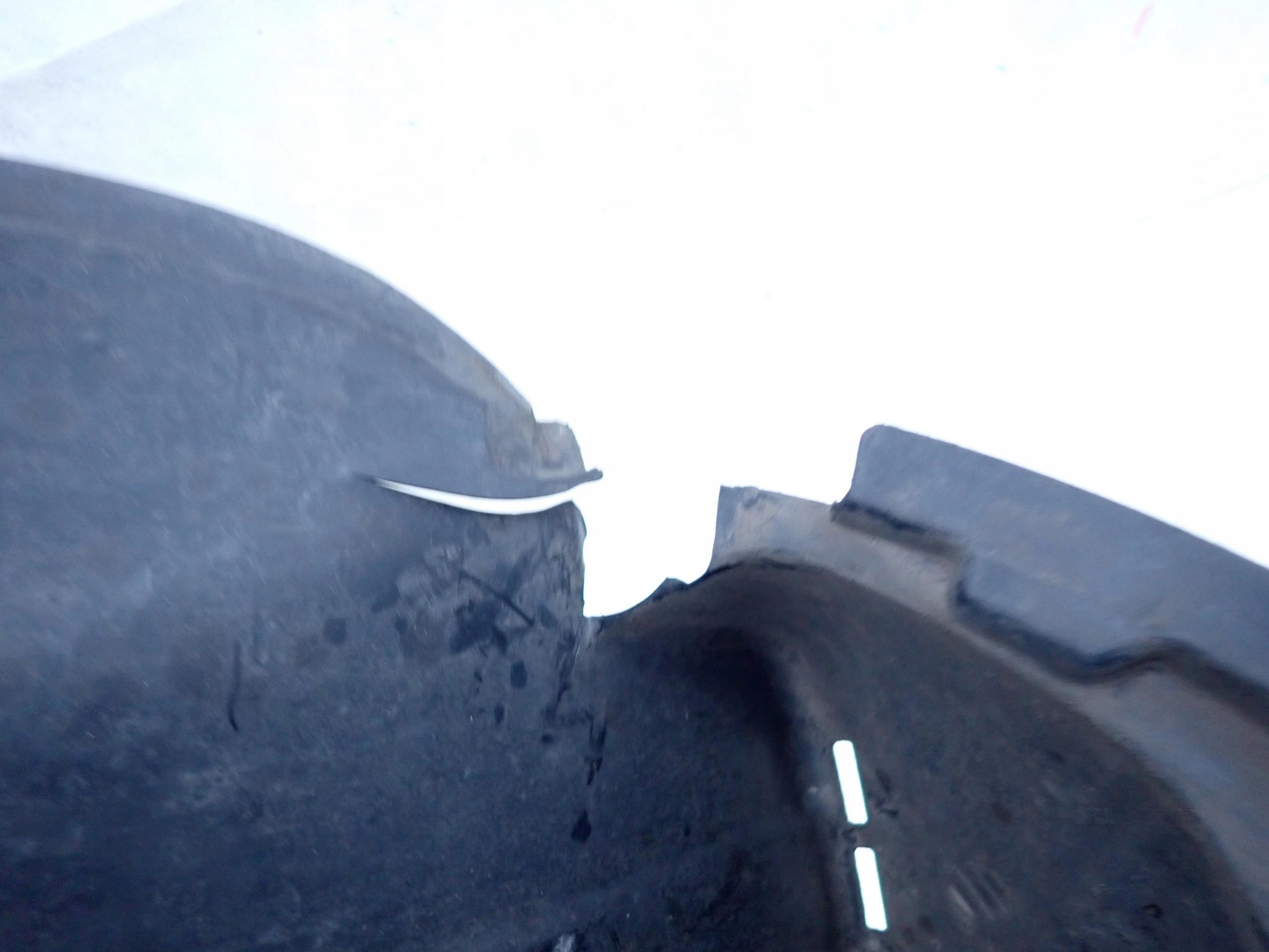 HYUNDAI SANTA FE II 06-09 mudguard left front