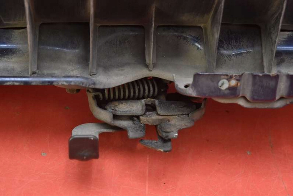 support panel for radiators pillar TOYOTA YARIS 2 II 1.0 VVTi 69 KM 05-09