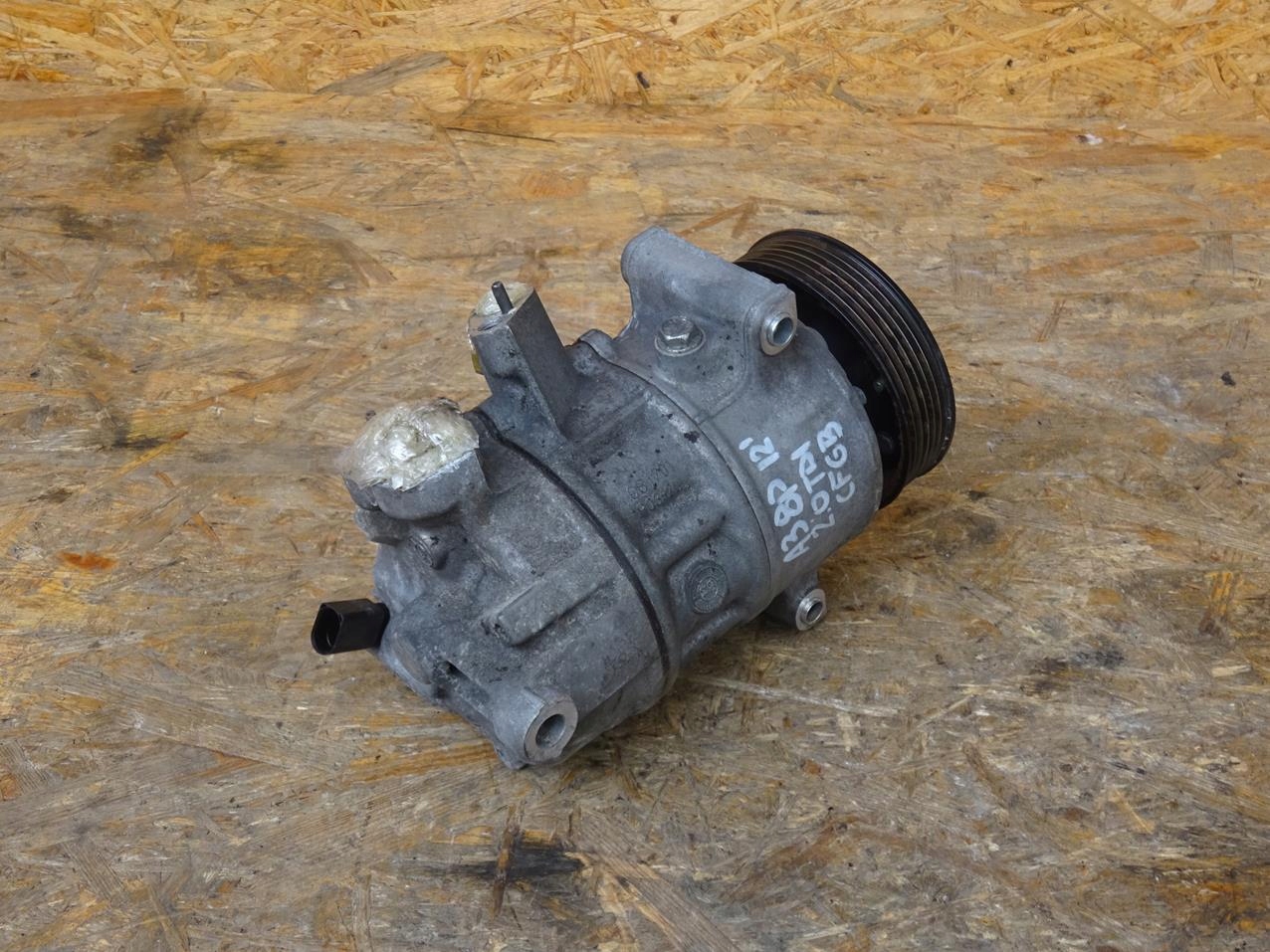 Audi A3 8P GOLF VI 2.0 tdi Компрессор кондиционера 5N0820803H