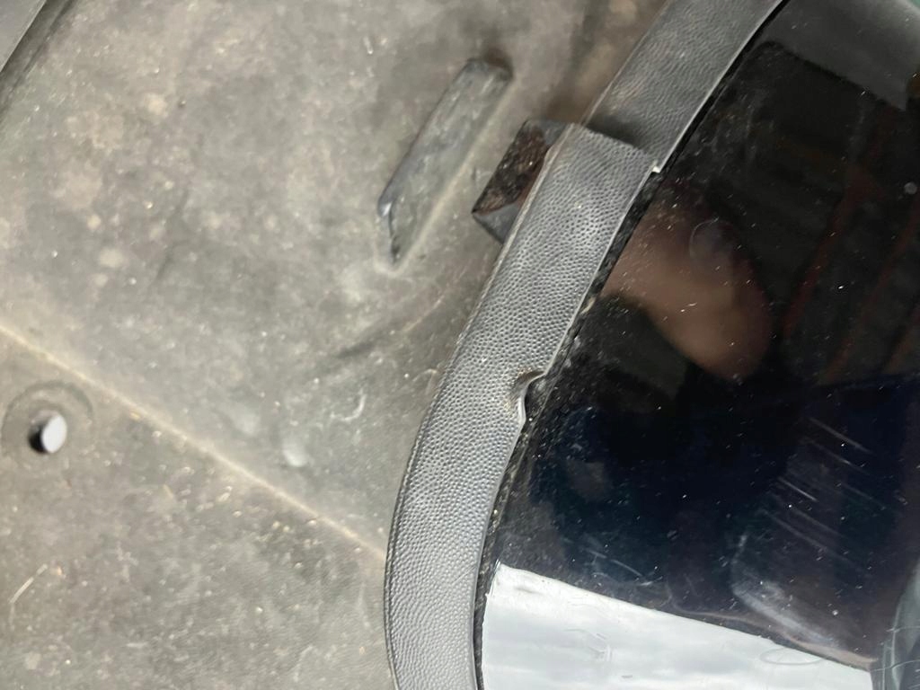 maska EMBLEMAT Znak CHROMY CLIO IV PRZEDLIFT #6