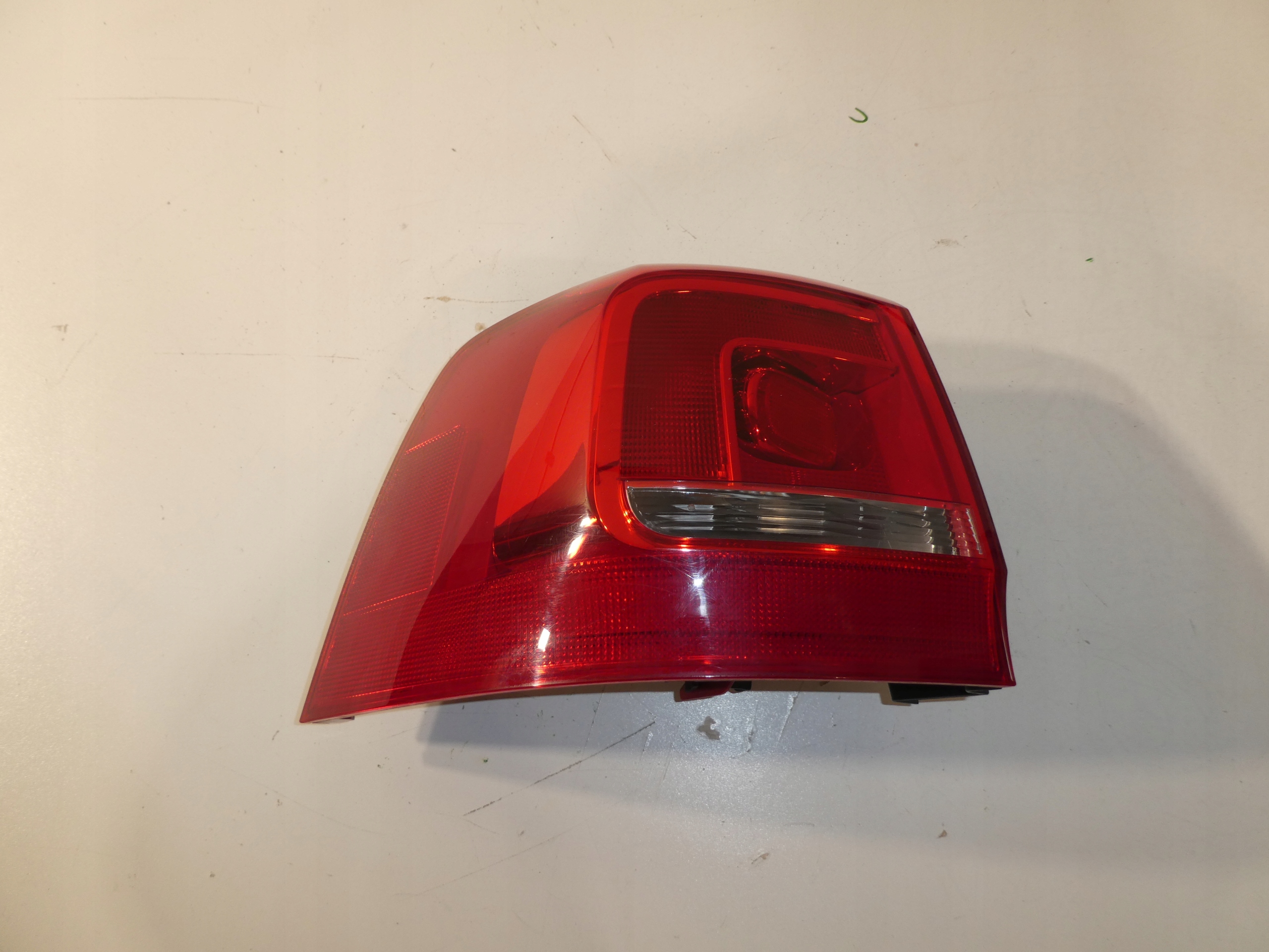 light left rear part SHARAN 7N0 7N0945095D