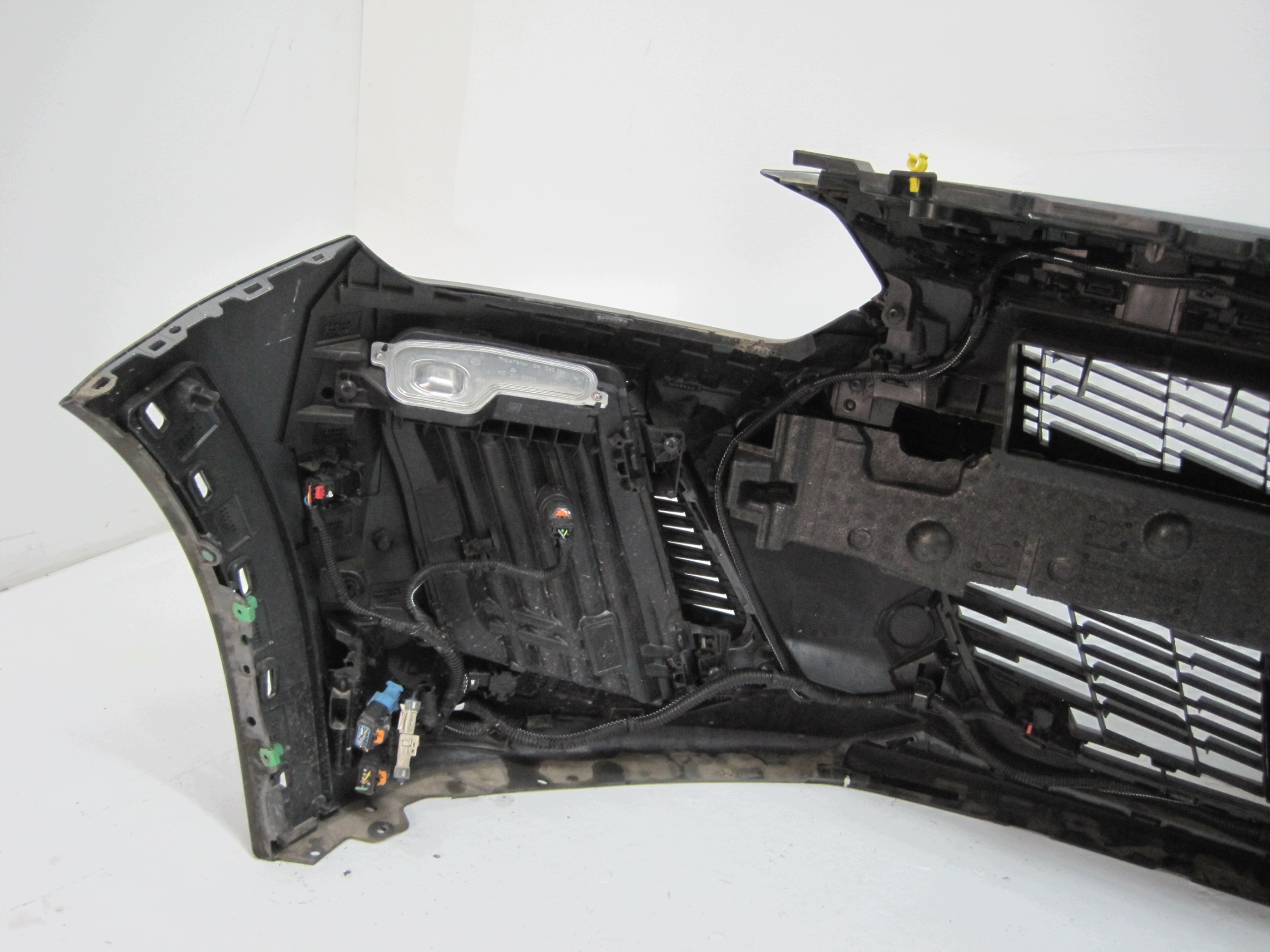 bumper PEUGEOT 208 6 PDC KAMERA LIFT front front