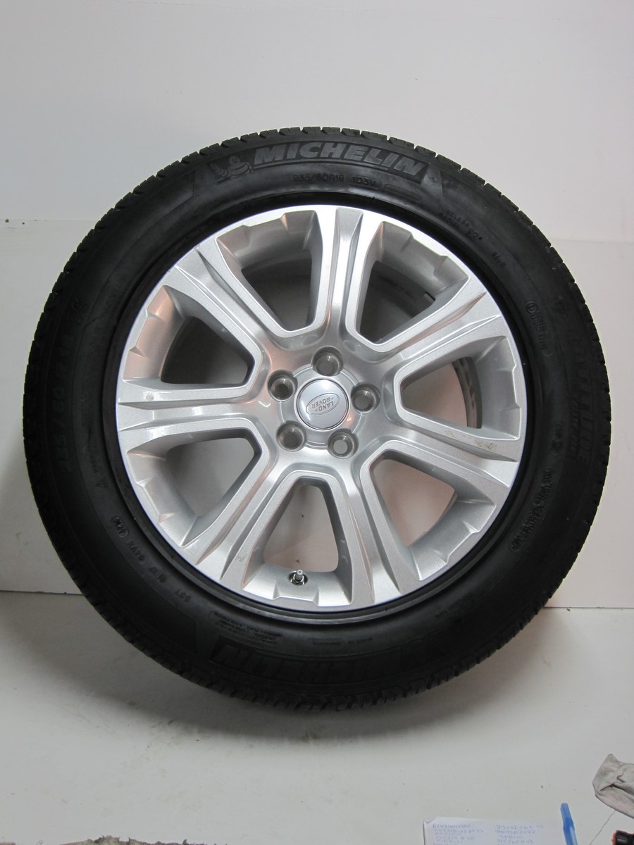 wheels discs tyres Range Rover Evoque R18 6MM M+S