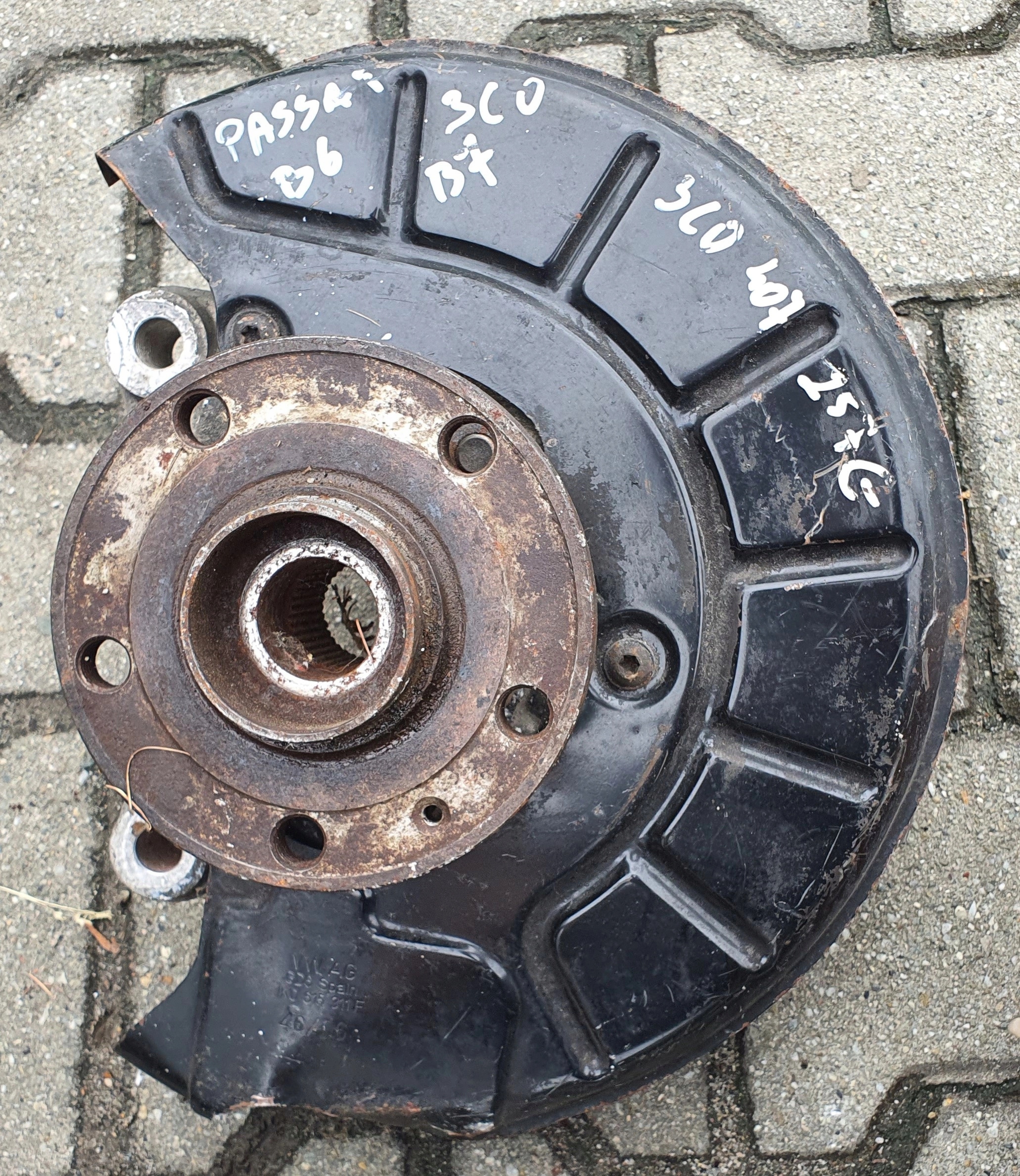 perno mozzo Mozzo FUSELLO sinistra VW Passat B6