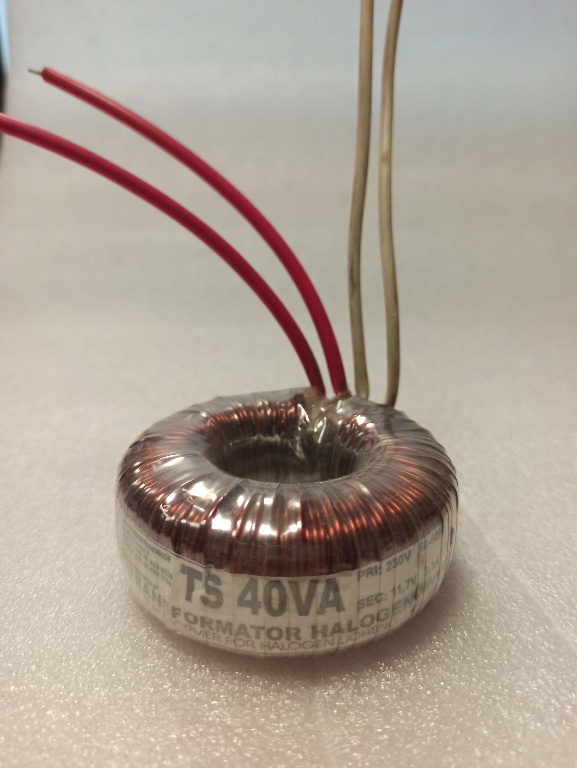 Transformator halogenowy TS 40VA 12V EAN (GTIN) 635463121544