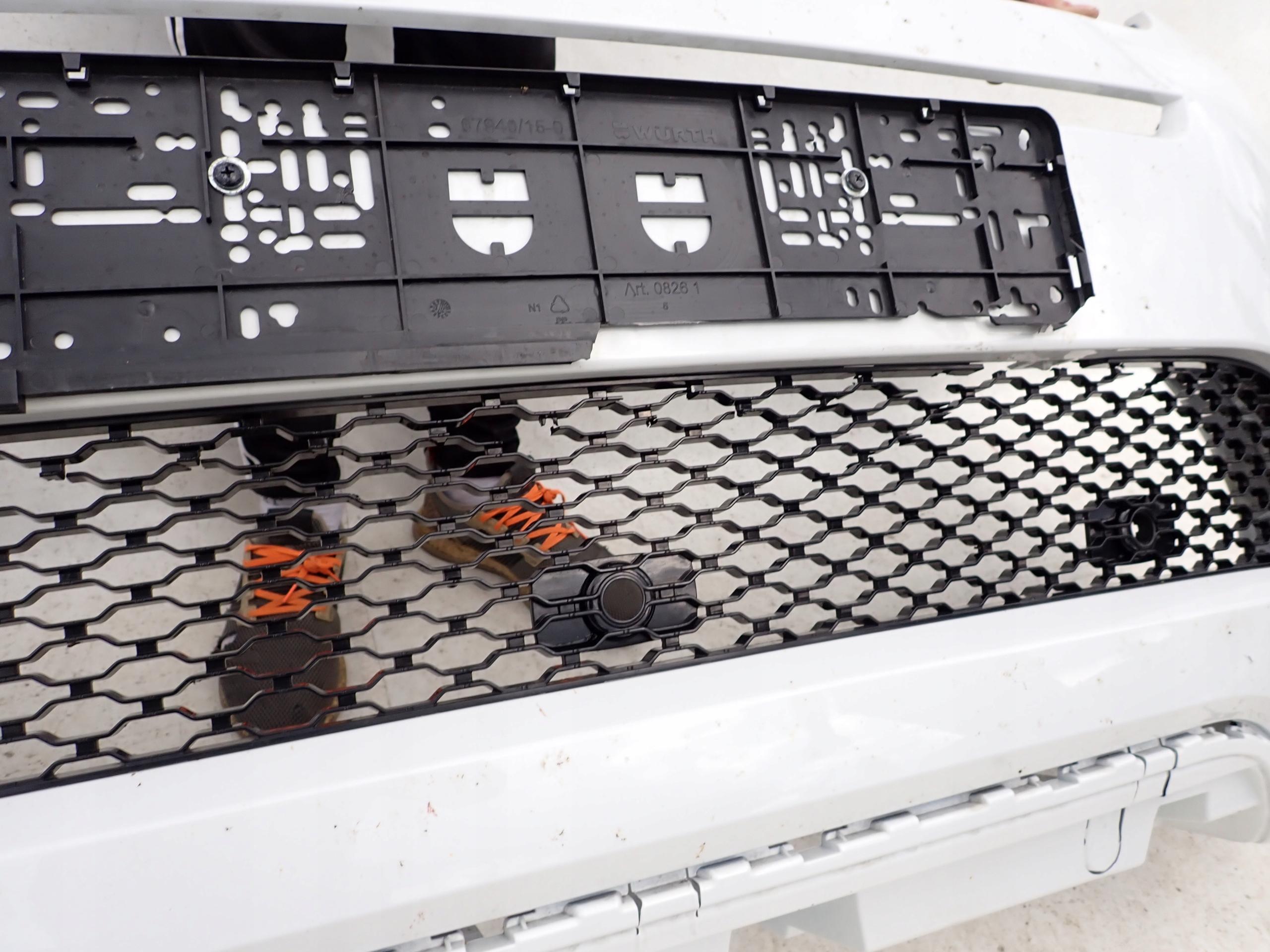RANGE ROVER EVOQUE II R-DYNAMIC bumper front