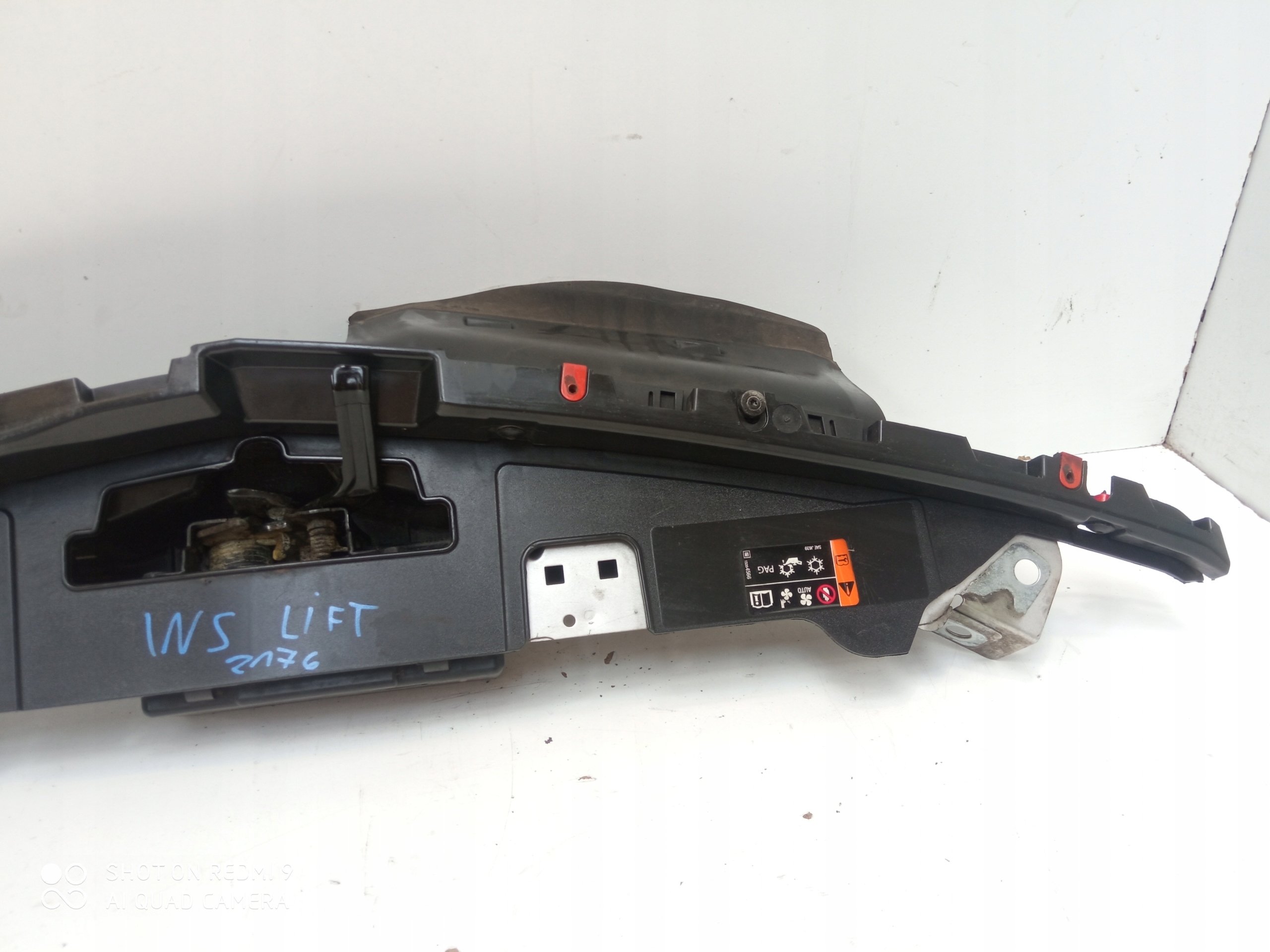 OPEL INSIGNIA A front upper panel front Z176