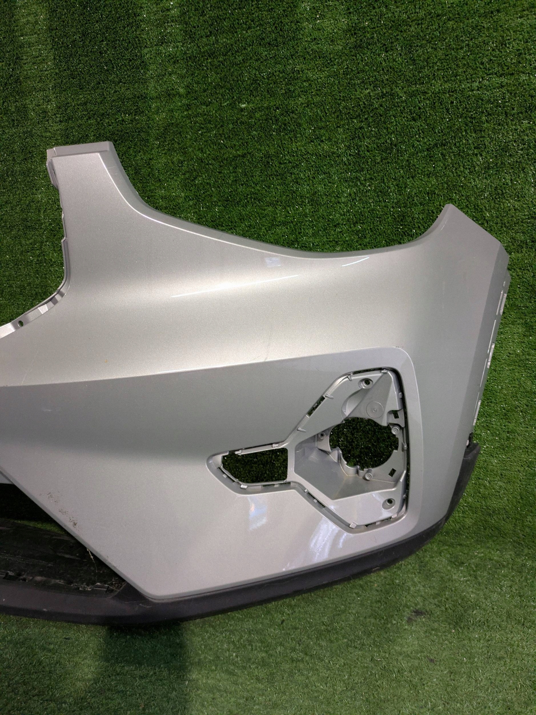 front bumper front VOLVO XC40 LIFT NR.Z9211
