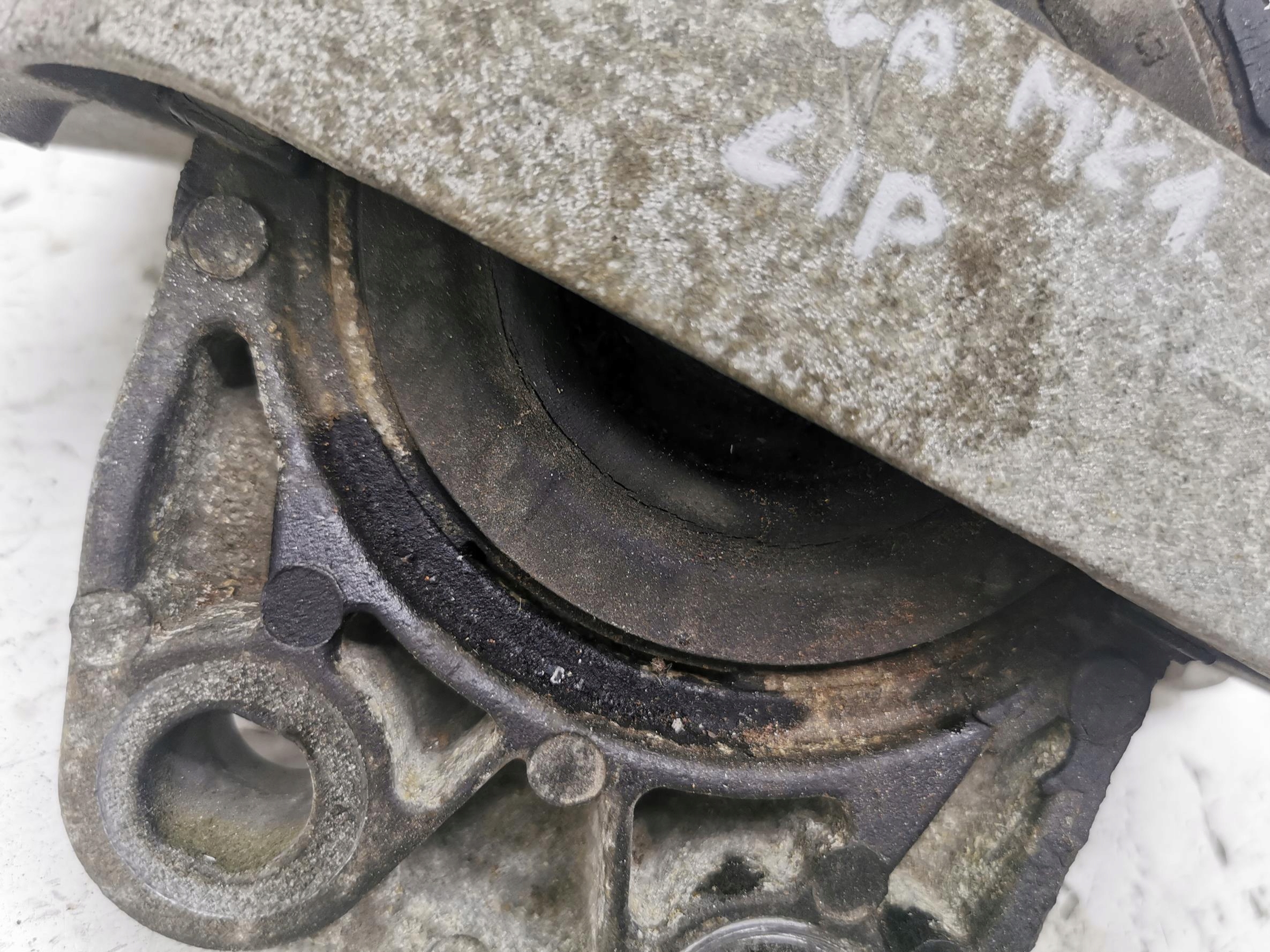 engine mount FORD KUGA MK2 2.0 TDCI 140KM