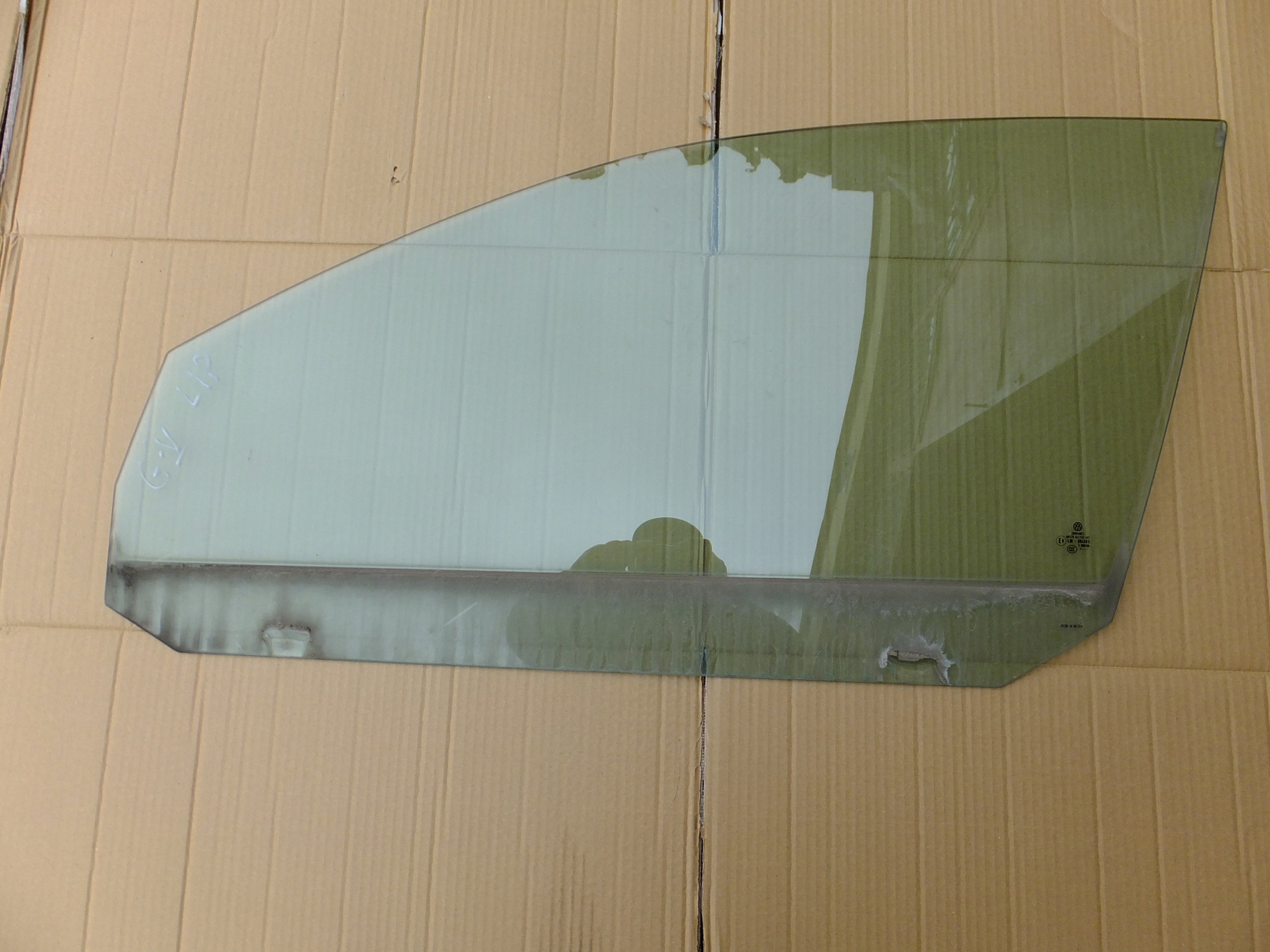 FENSTER links vorne vw golf V kombi 2007r