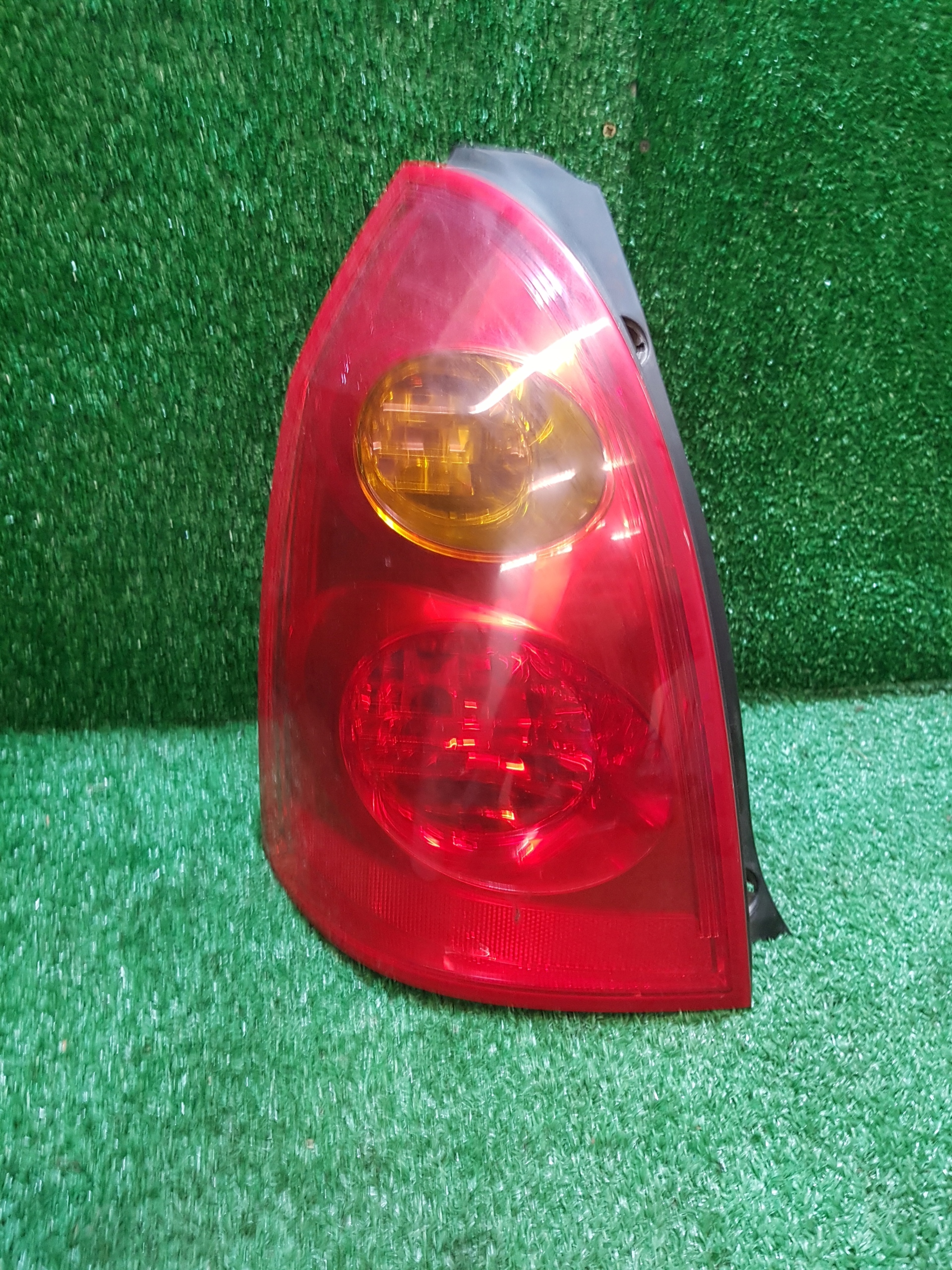 light left rear NISSAN PRIMERA P12