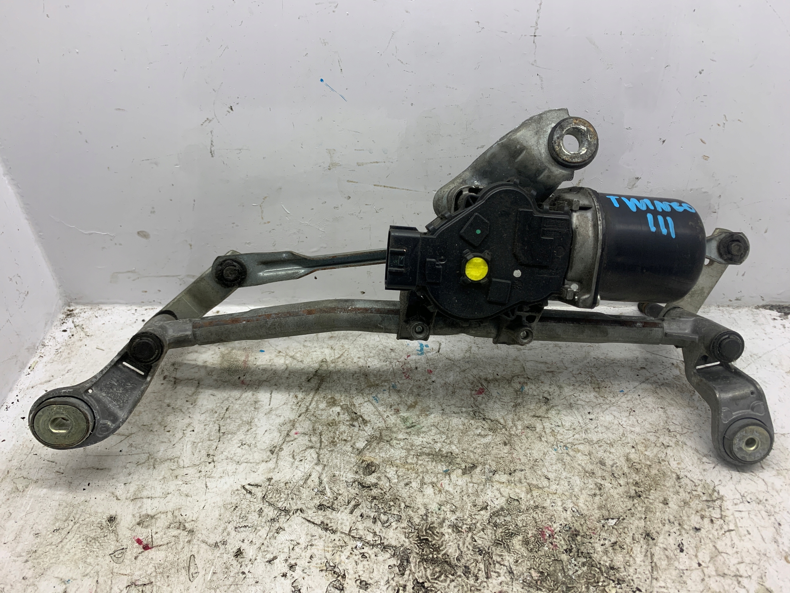 Wischergestänge A4538200040 RENAULT TWINGO III (2014-2018) 1.0 SCE