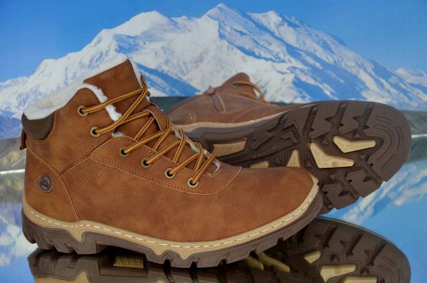 CIEPŁE BUTY ZIMOWE OCIEPLANE KOŻUCHEM ŚNIEGOWCE -% Model TREKINGOWE/GÓRSKIE BROWN