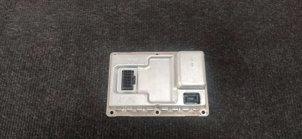 модуль светом vw PHAETON (3D_) 3D0909157 4.2л бензин 246kW 2007