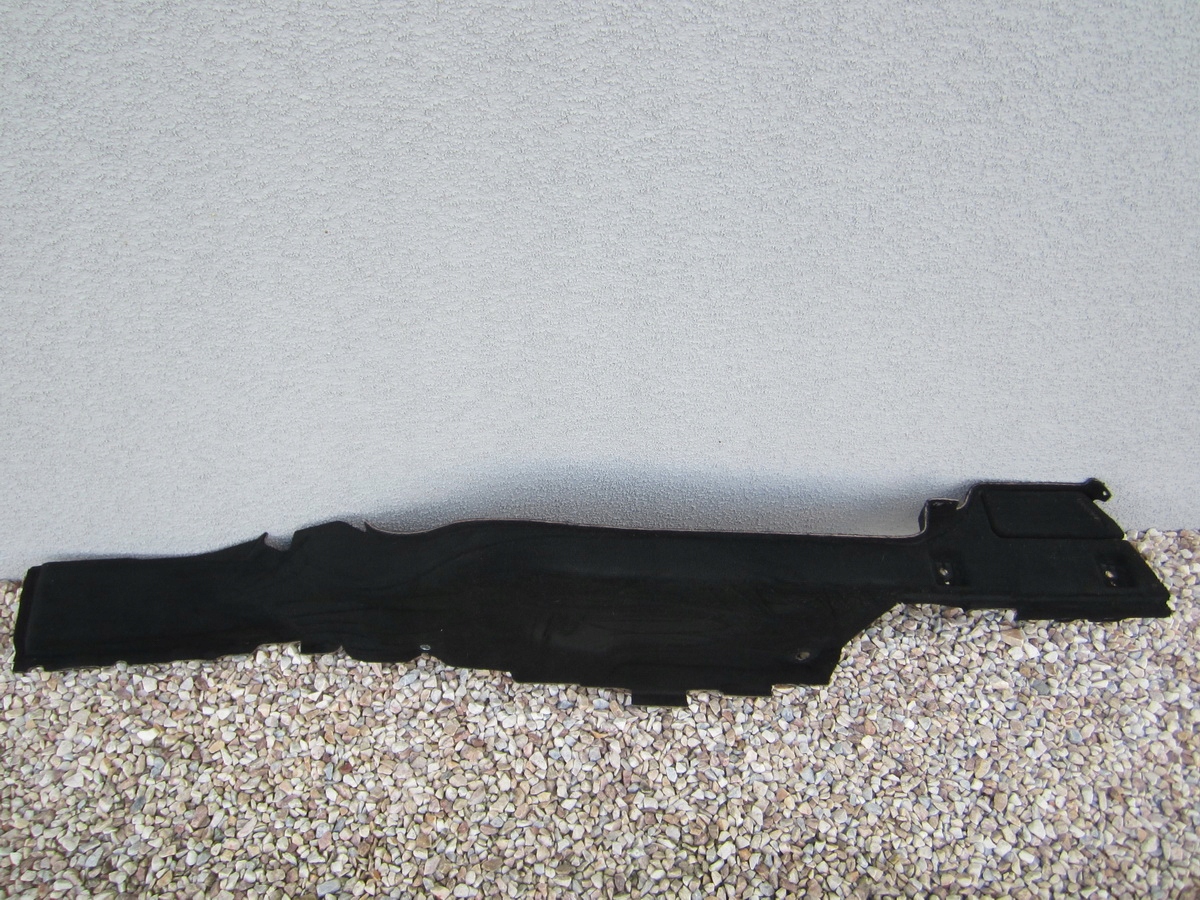 upholstery boot right Mercedes W251 R-klasa