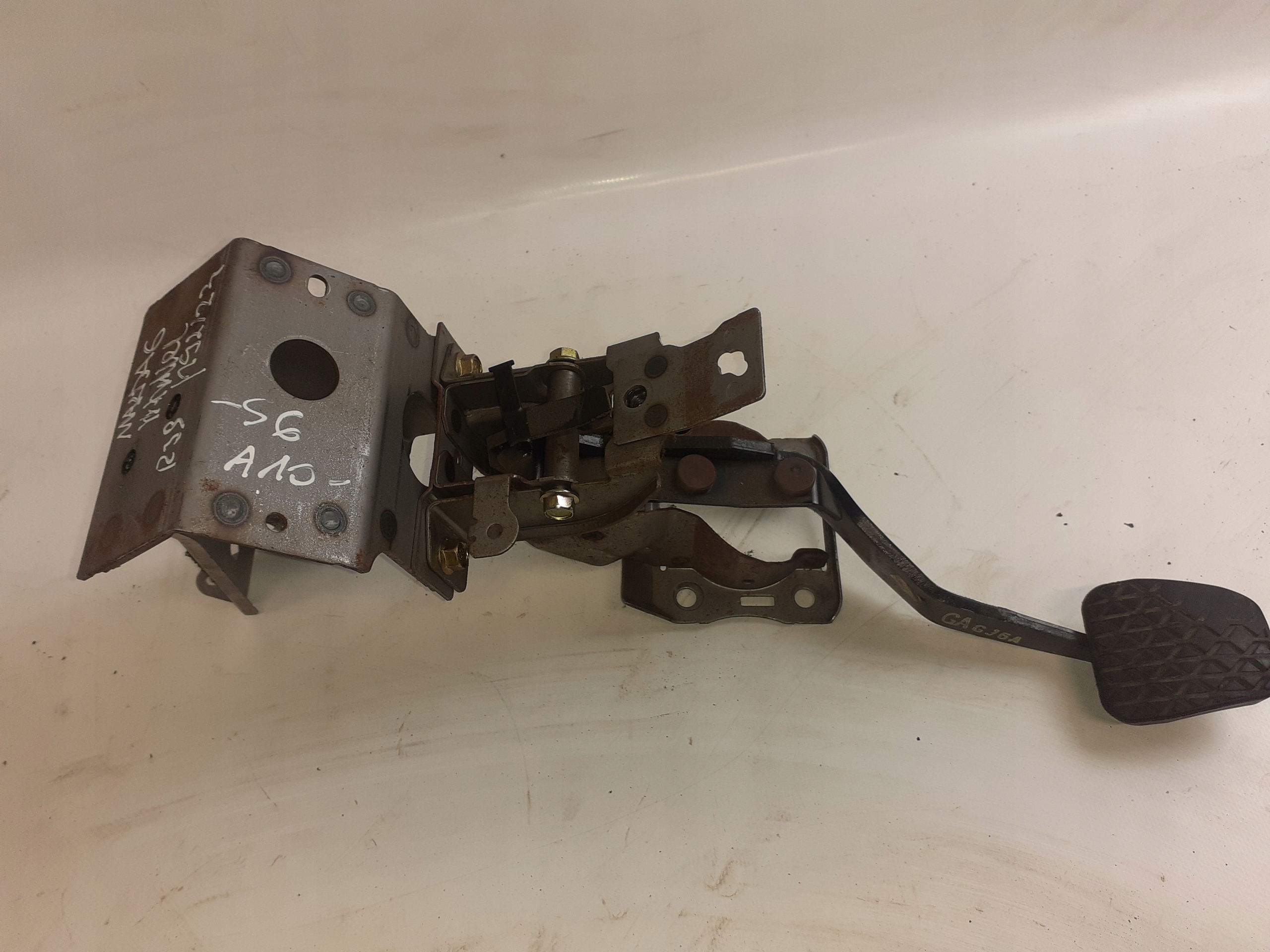 Mazda 6 e 2.0 D Pedal freno