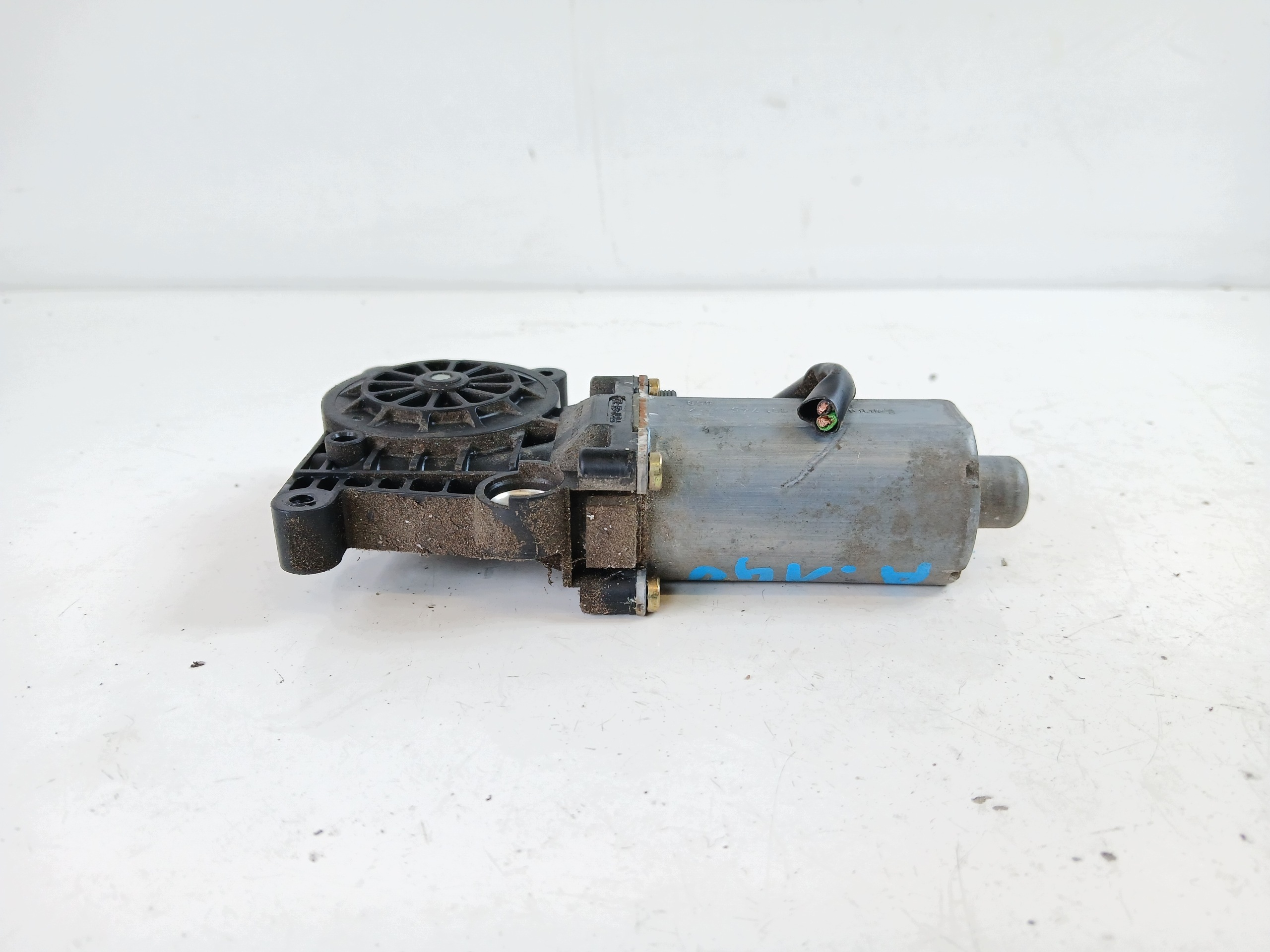 MERCEDES W168 mini motor windows left front 0130821673