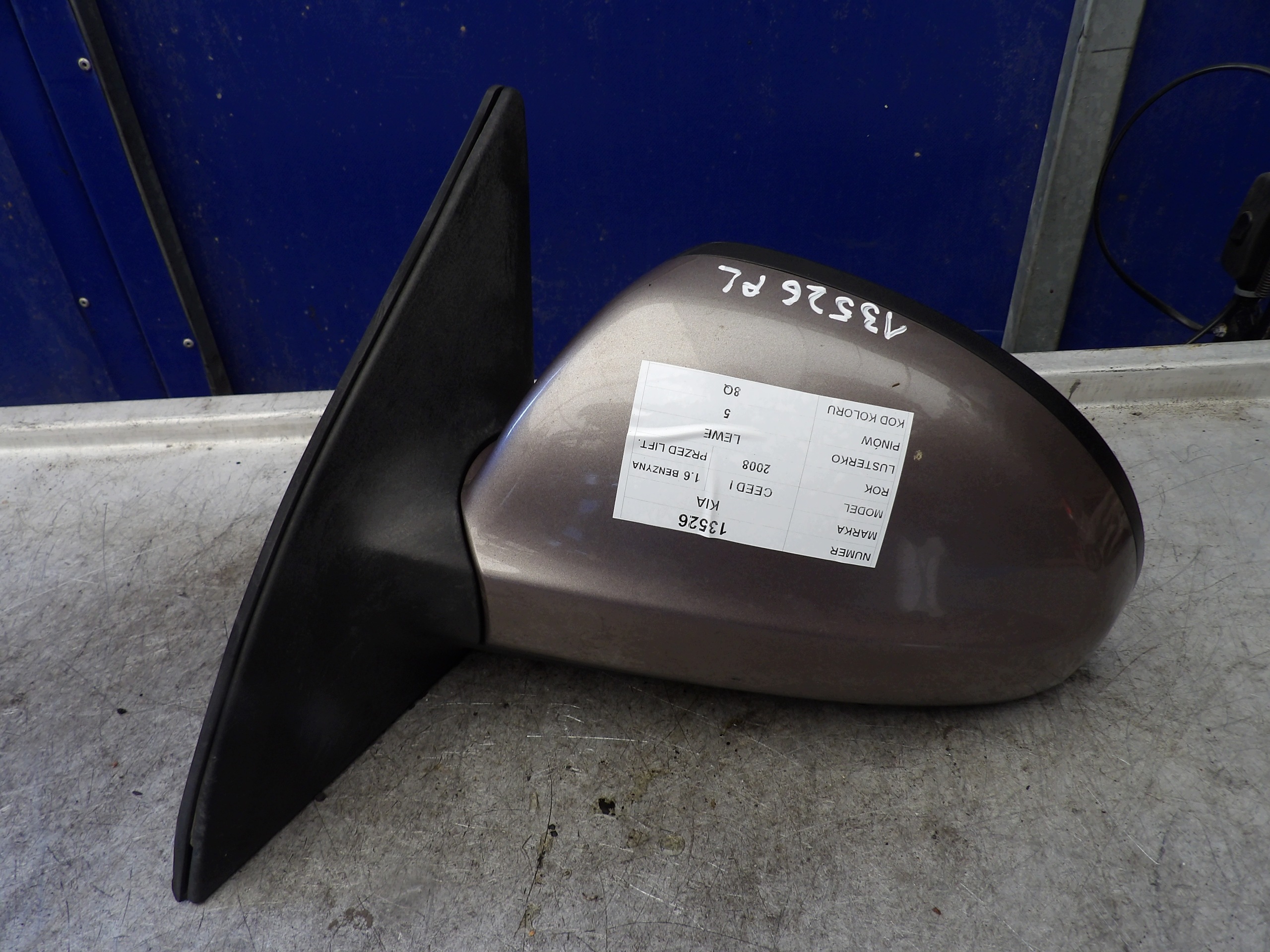 Kia Ceed and 1,6 -122 km mirror left 5 vertical 8Q