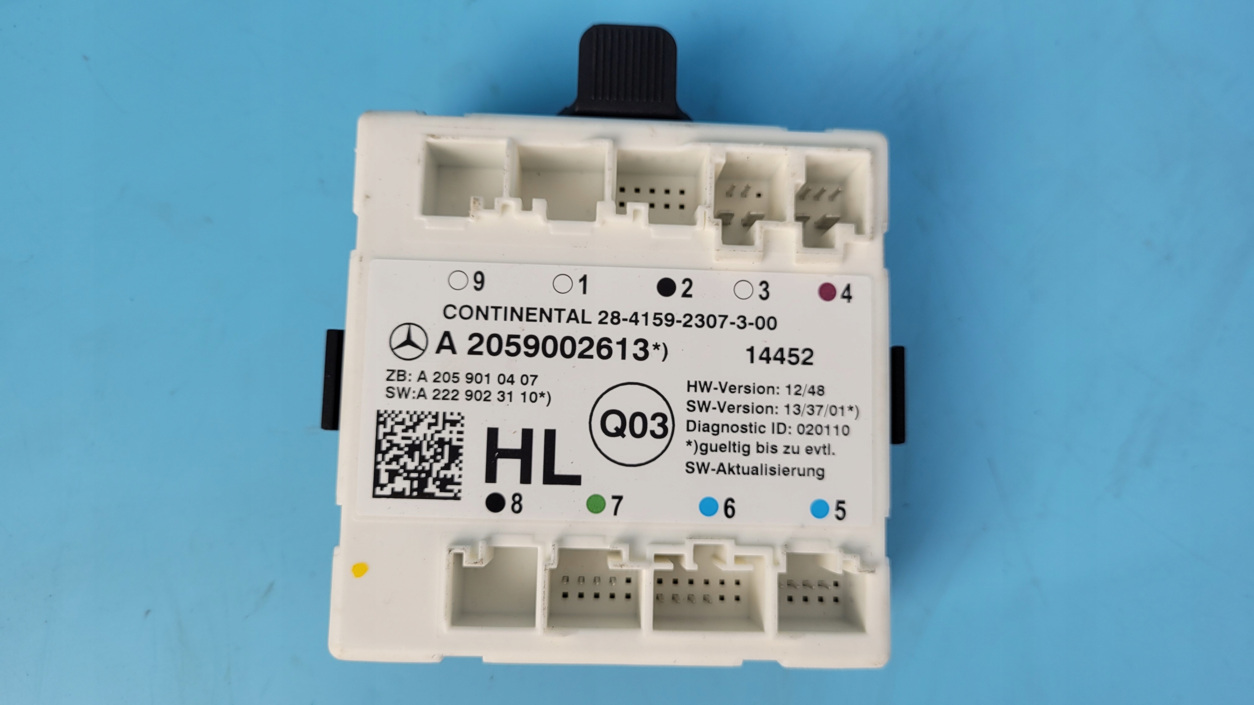 2059002613MERCEDES - W205 1.6 CDI модуль драйвера двери A2059002613