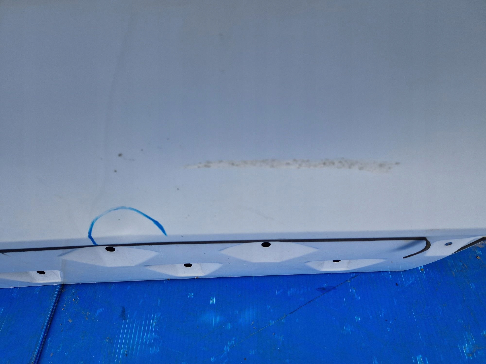 door right rear. SUZUKI SX4 S-CROSS 2013R->