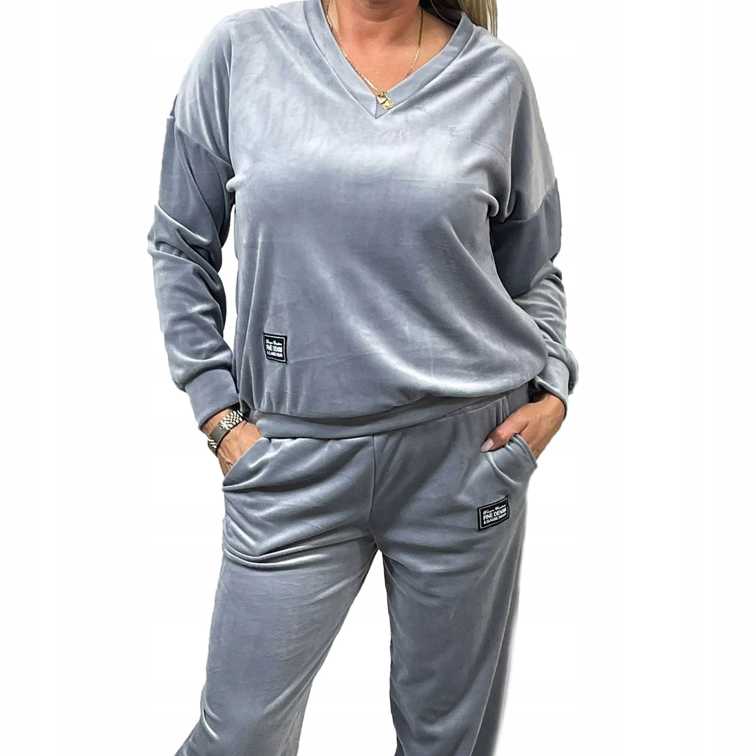 Z402 Teplákovka Velurový S Nášivkou Šedý vel. 50 (5XL)