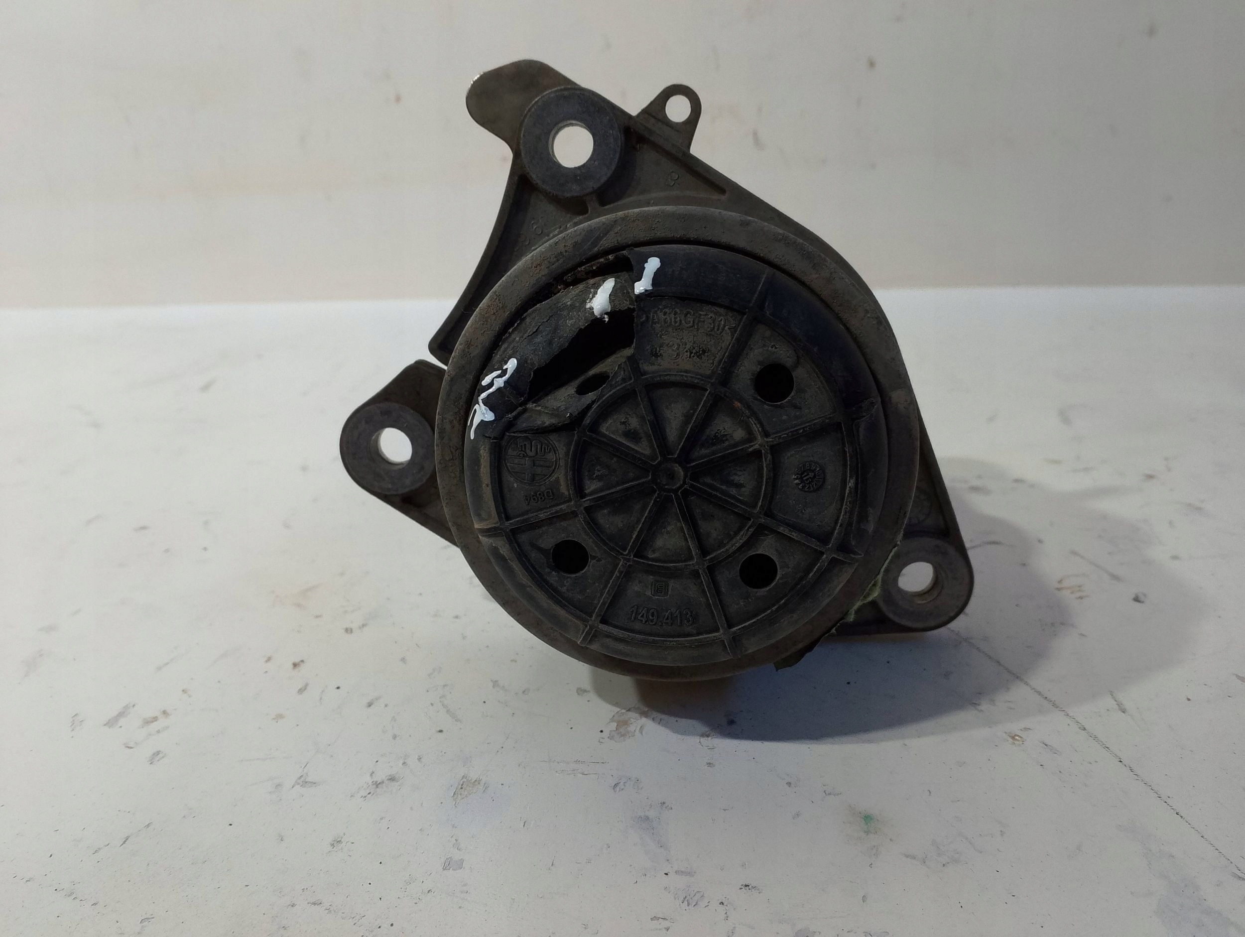 Alfa Romeo Giulia 2,2JTD engine mount right 00505450110 (N88)