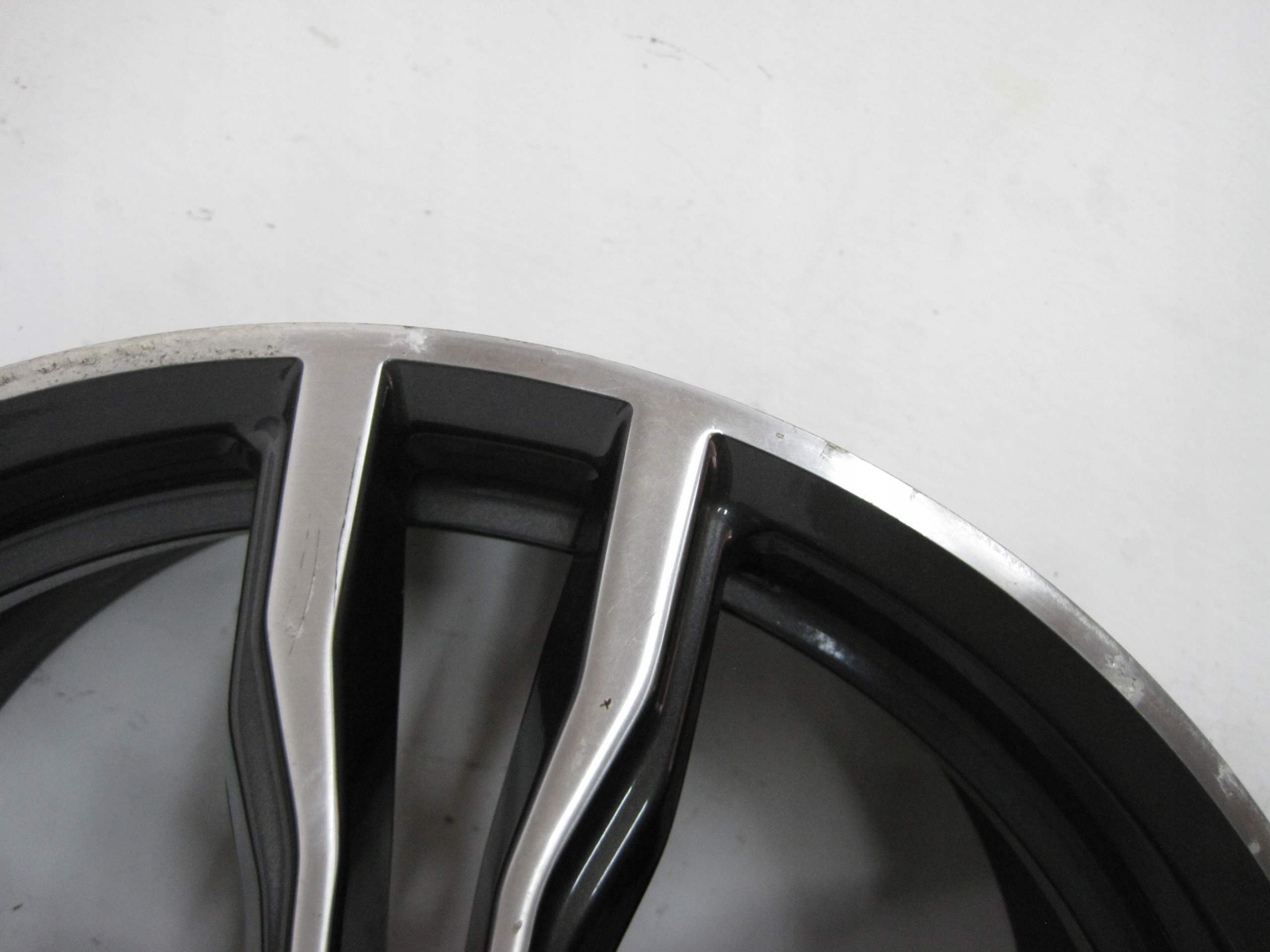 disk BMW X6M X5M 21R 2284652 NR 568