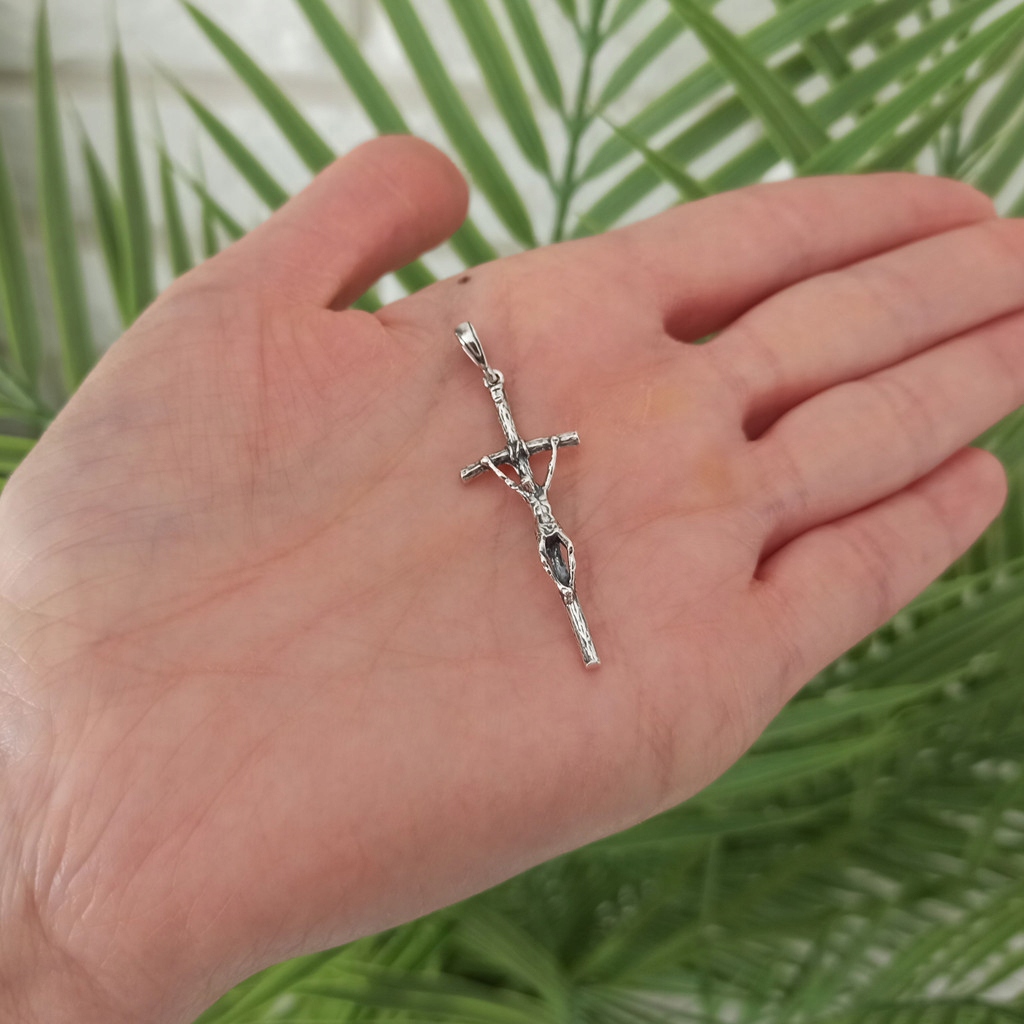 Krzyżyk srebrny papieski z wizerunkiem srebro 925 Marka Inna marka
