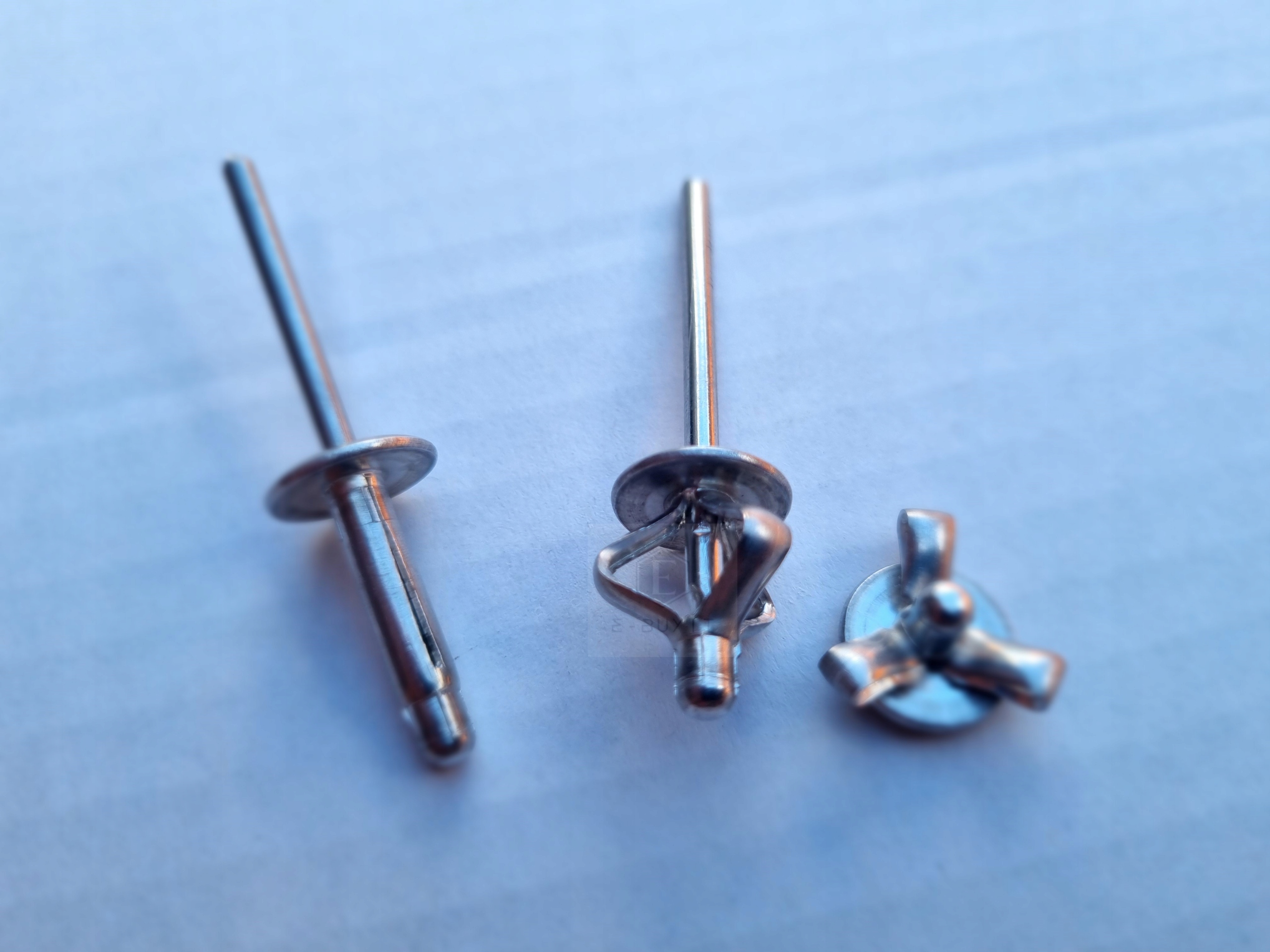 

Nity aluminiowe duża główka 4.8x20 Zderzaki