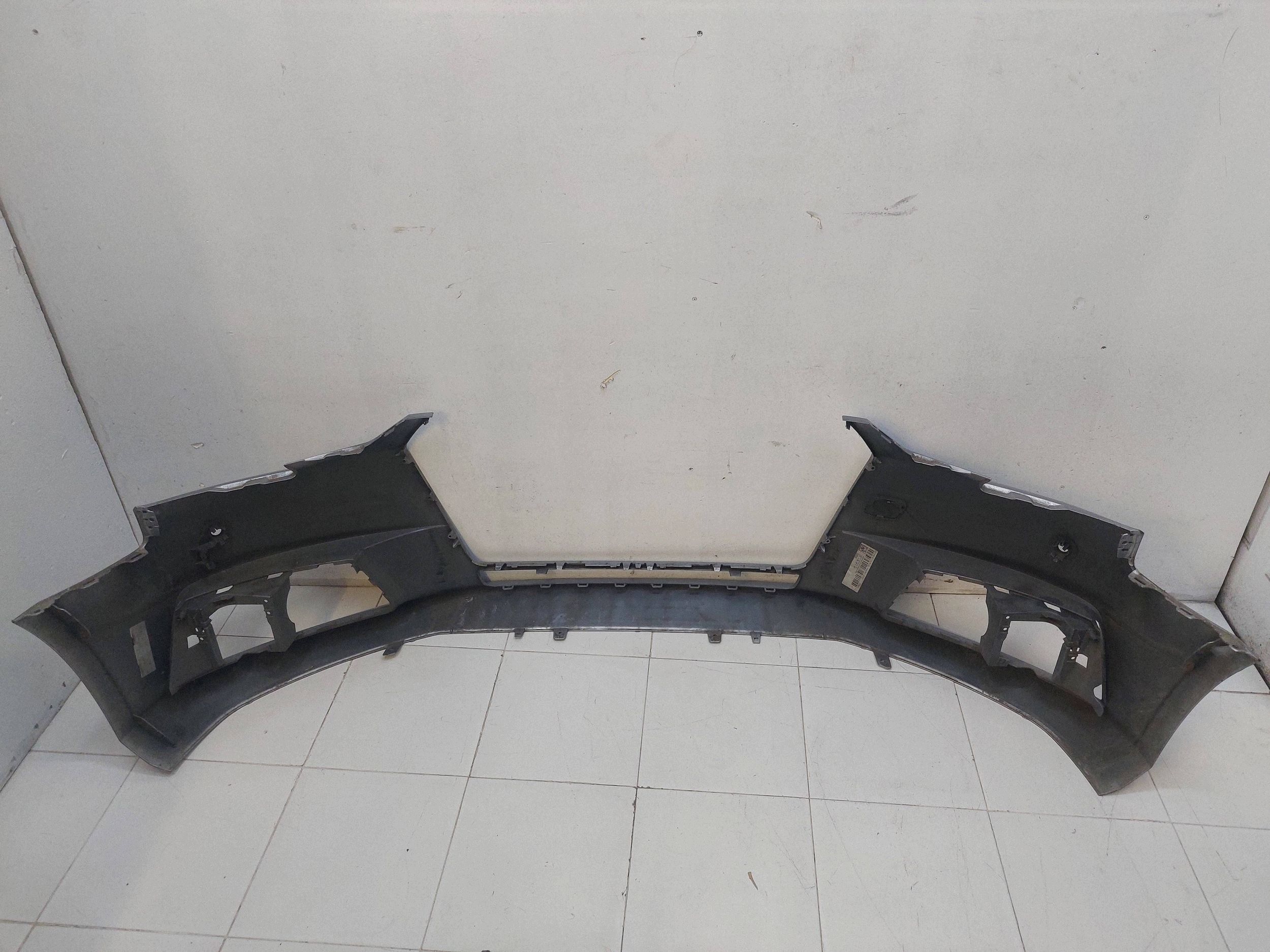 AUDI A4 B9 8W 16- 19r nárazník předek přední