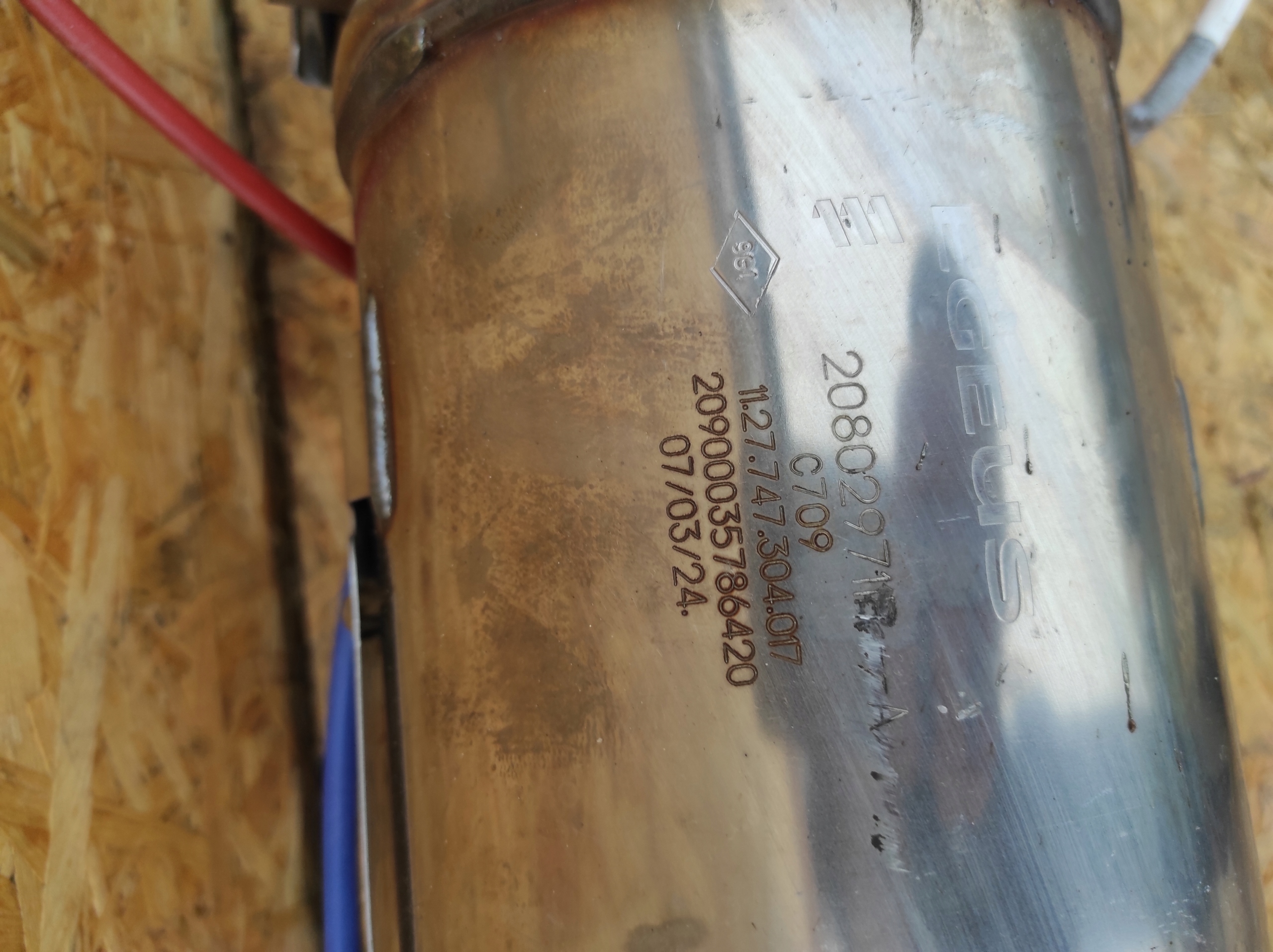 фильтр твердых частиц DPF выхлоп renault EXPRESS 1.5 208029711R